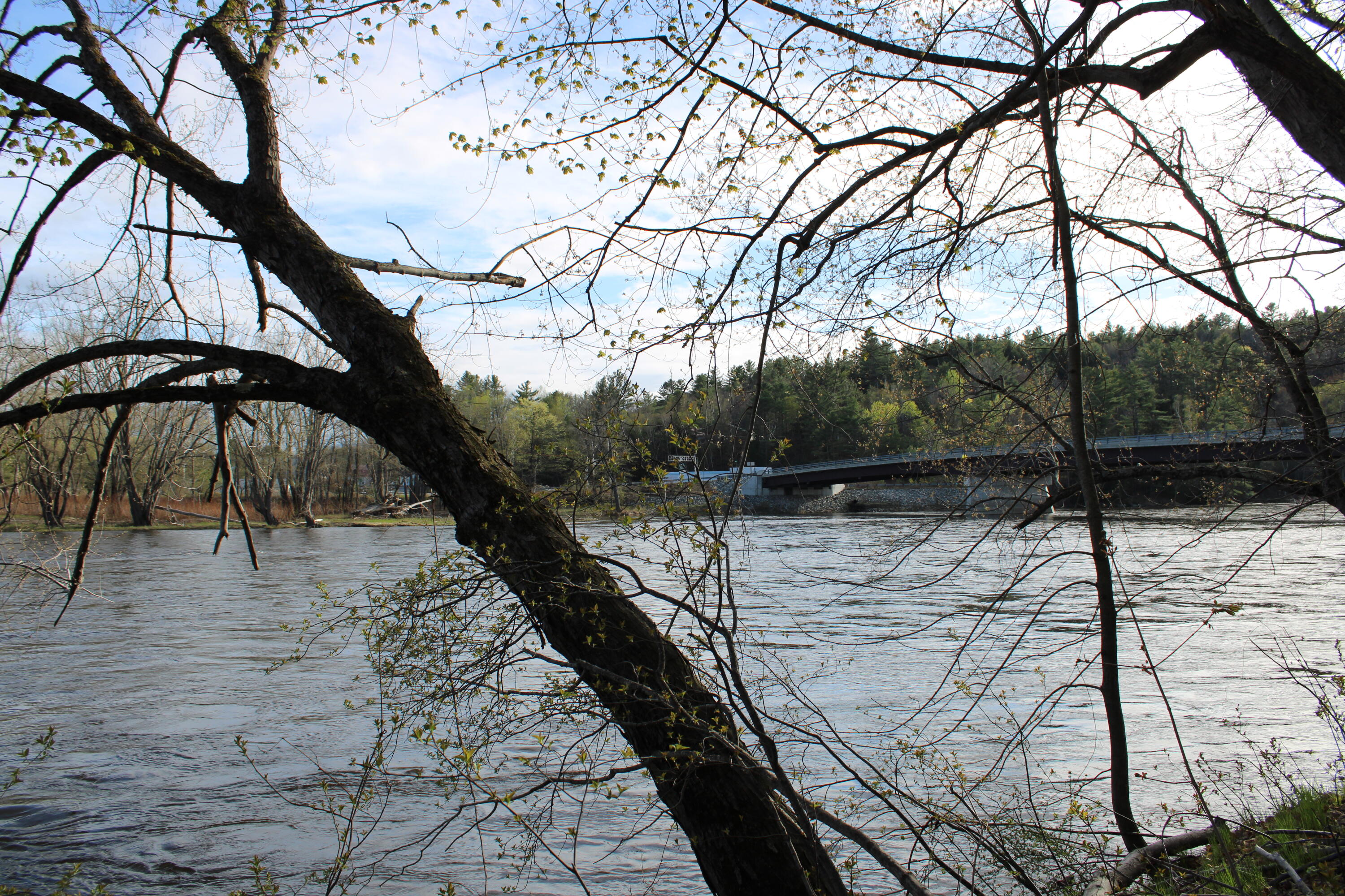 856 River Road, Mexico, ME, 04257