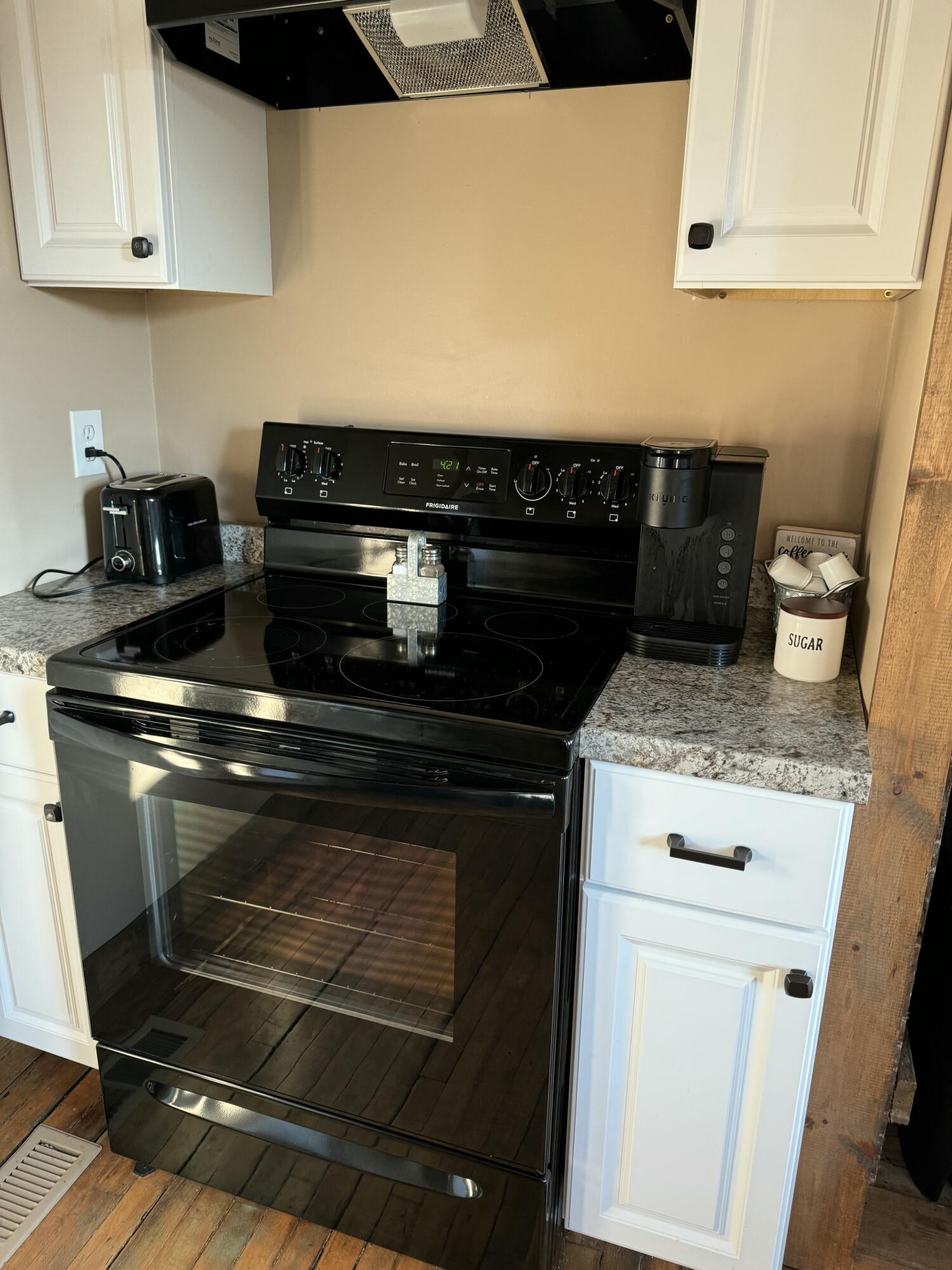 168 Guzzle Road, Gouldsboro, ME, 04607