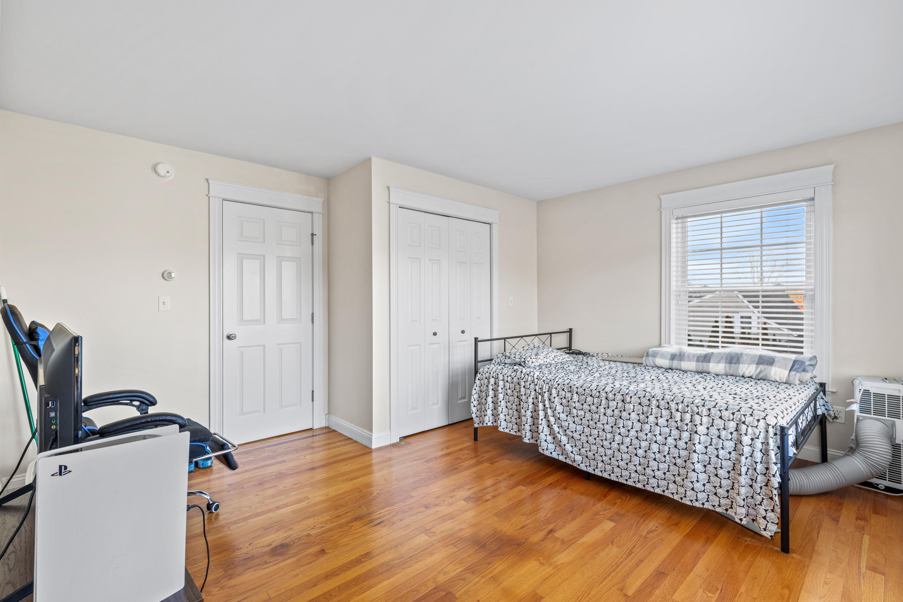 9 Longview Drive, Portland, ME, 04103