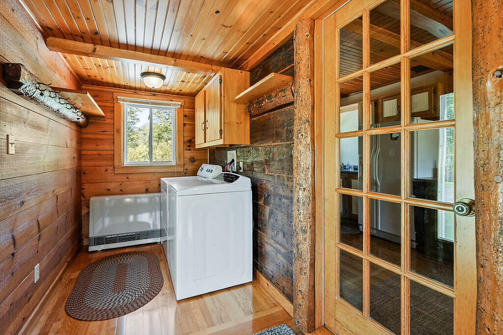 Laundry area