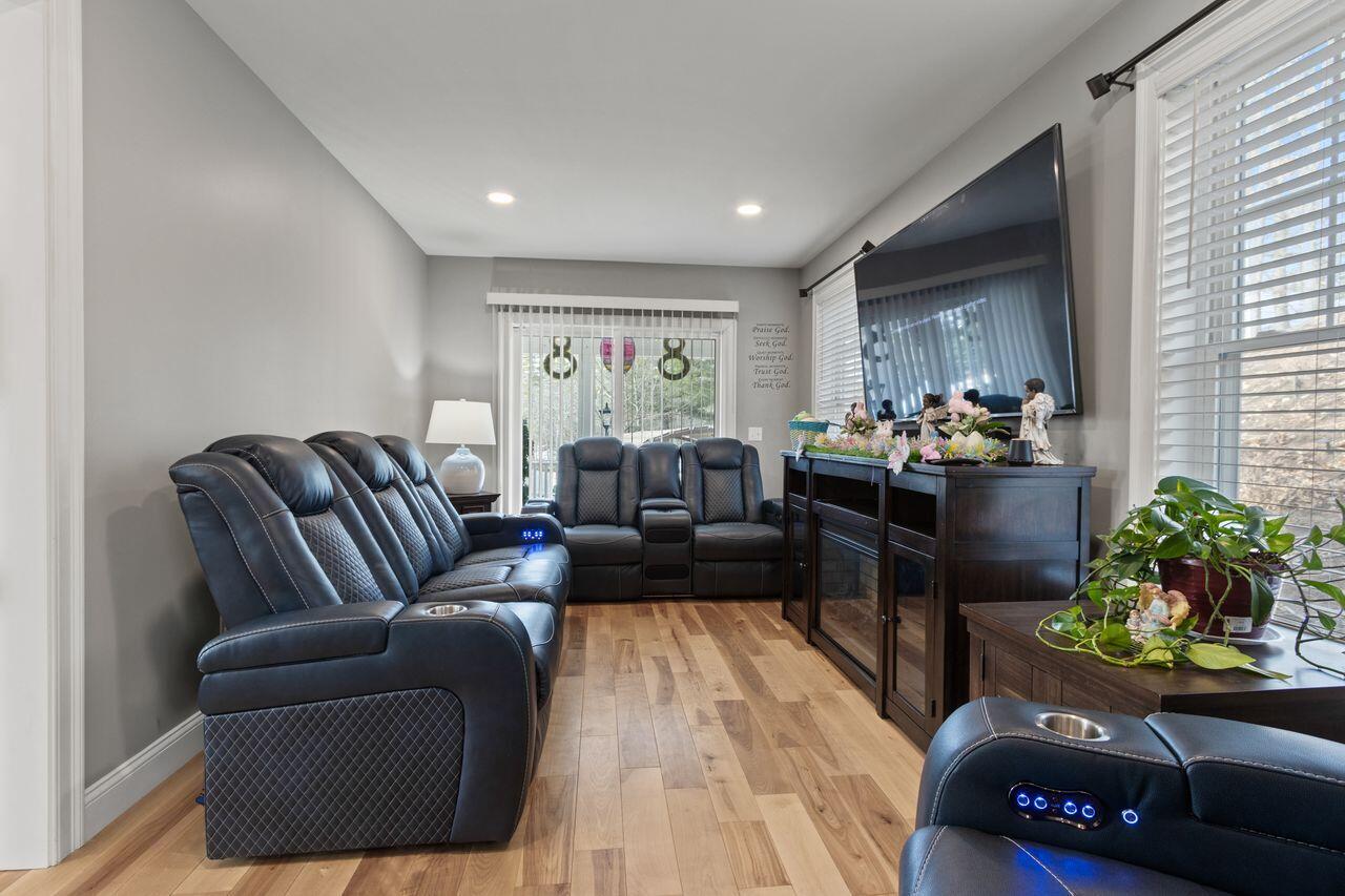 26 Channel Lane, Sanford, ME, 04073