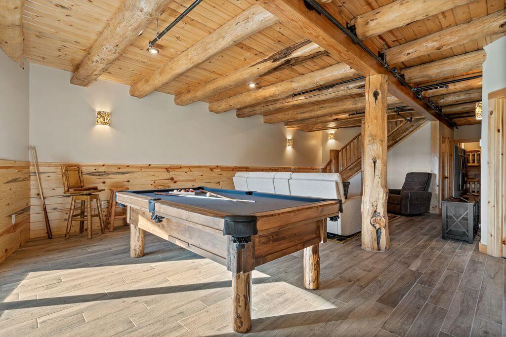 366 Glades View Avenue, Newry, ME, 04261