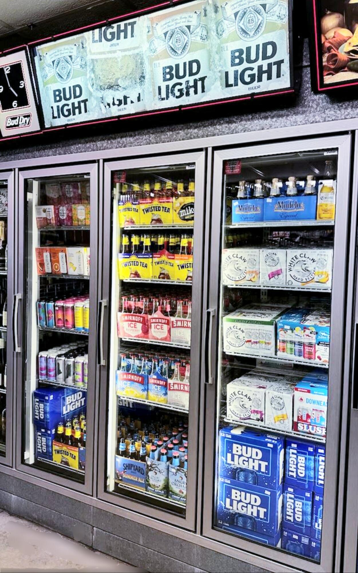 57 E Grand Avenue, Old Orchard Beach, ME, 04064