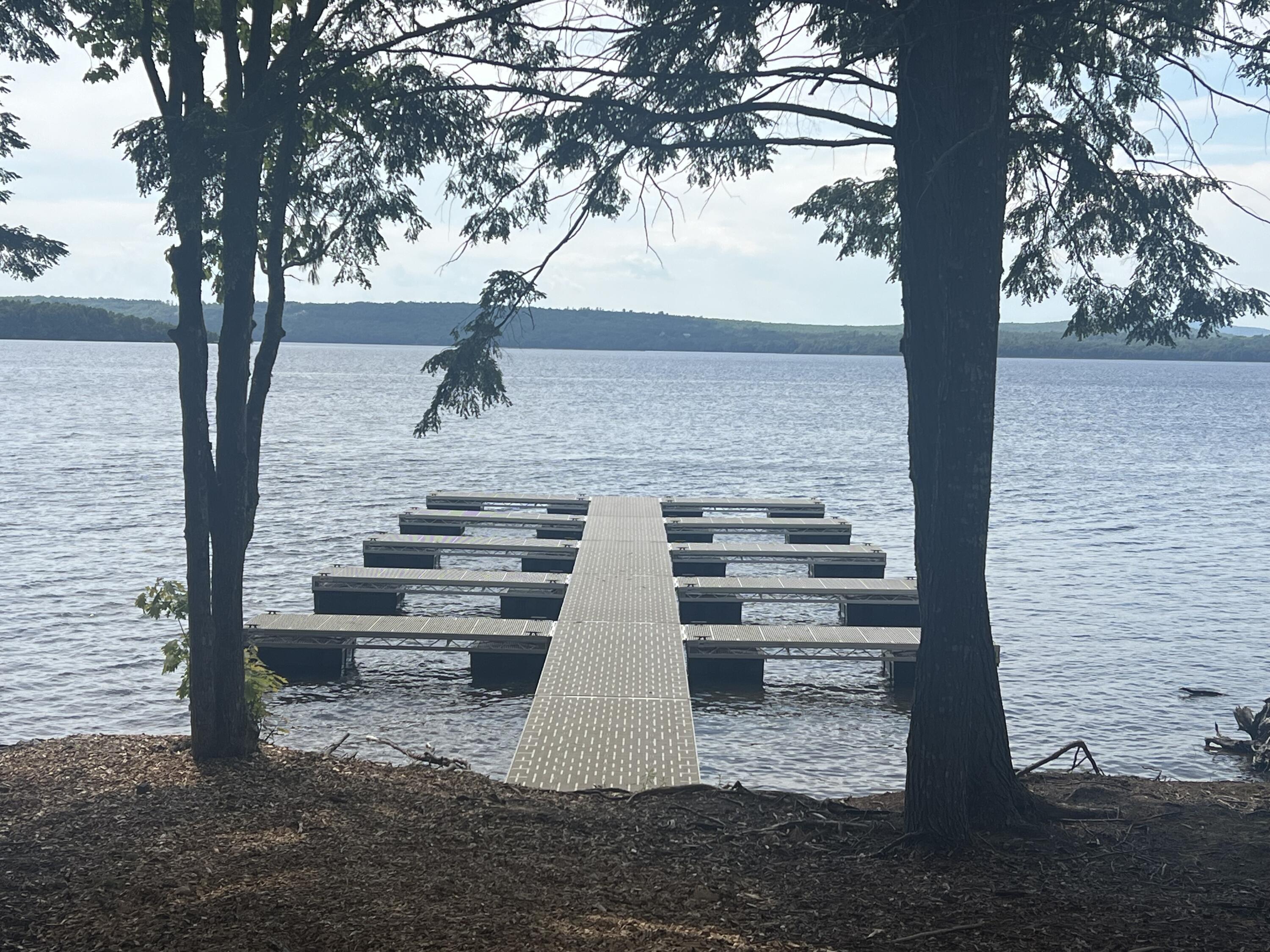 80 Bufford Drive, Waltham, ME, 04605