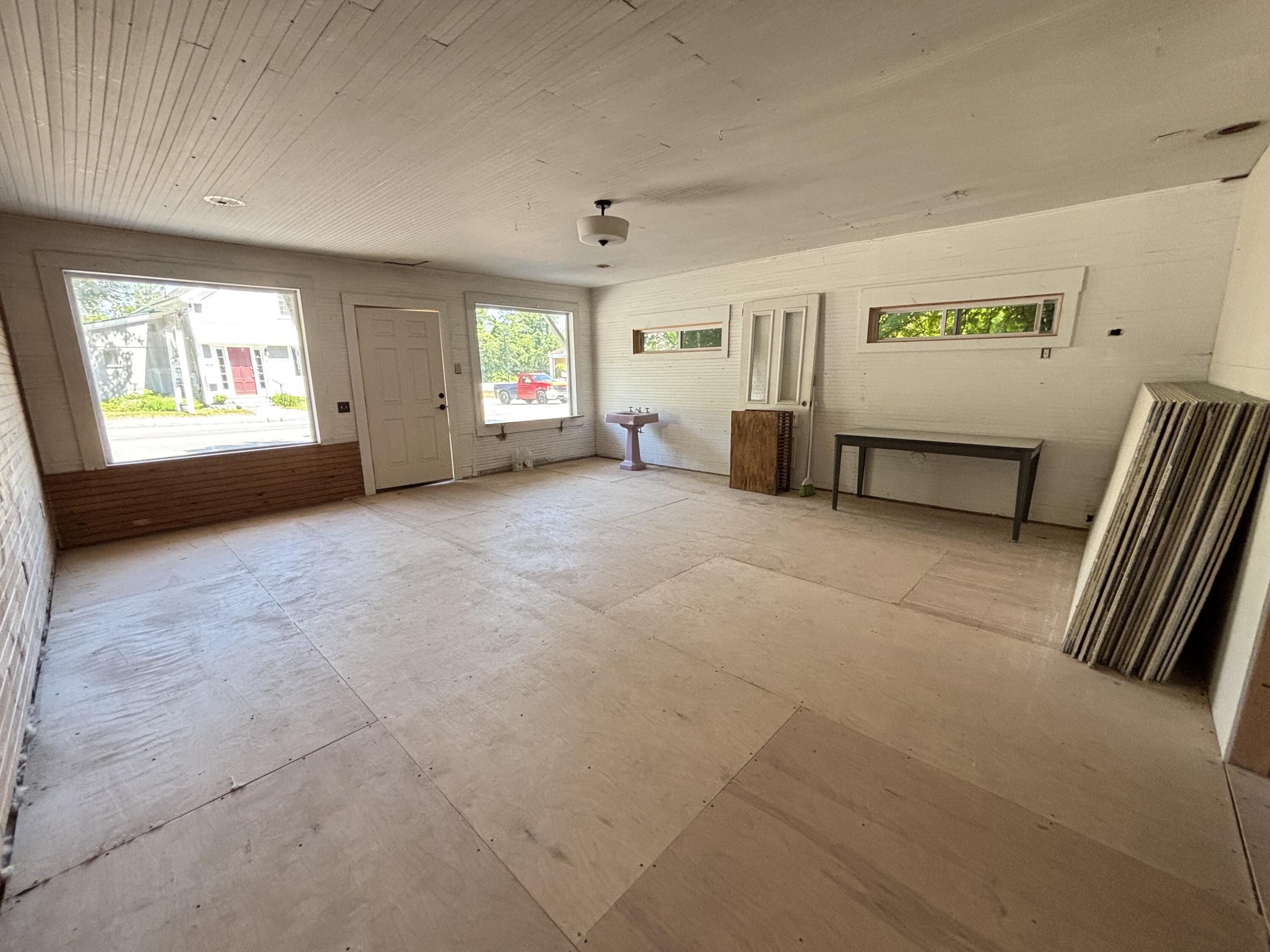 2 Iredale Street, Bridgton, ME, 04009