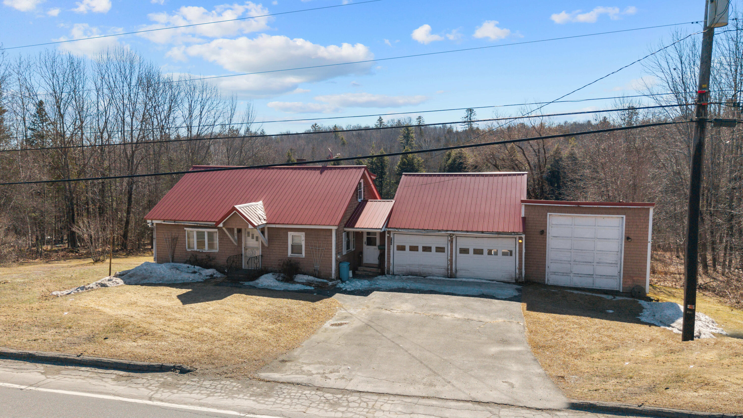 515 Water Street, Guilford, ME, 04443