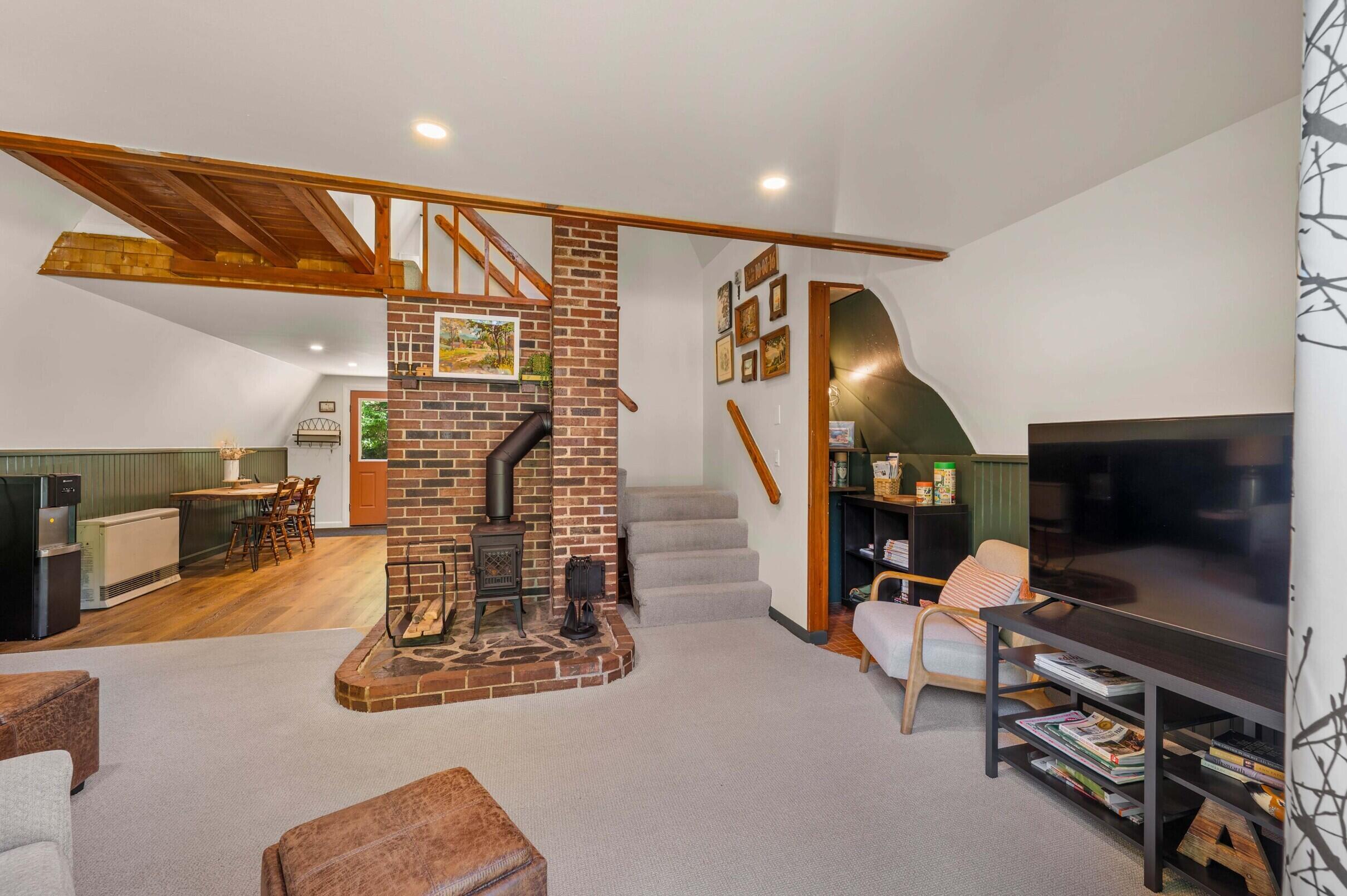 22 Hallett Street, Chelsea, ME 04330 26-22-Hallet-St-26