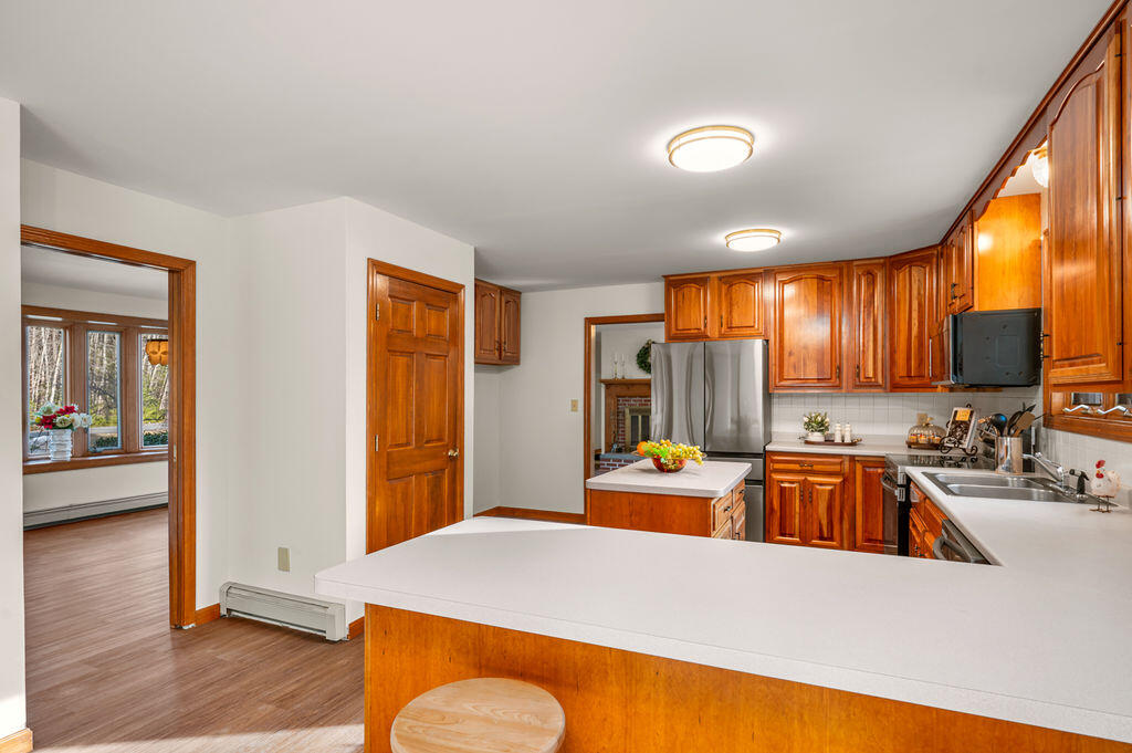 32 Bluestone Lane, York, ME, 03909