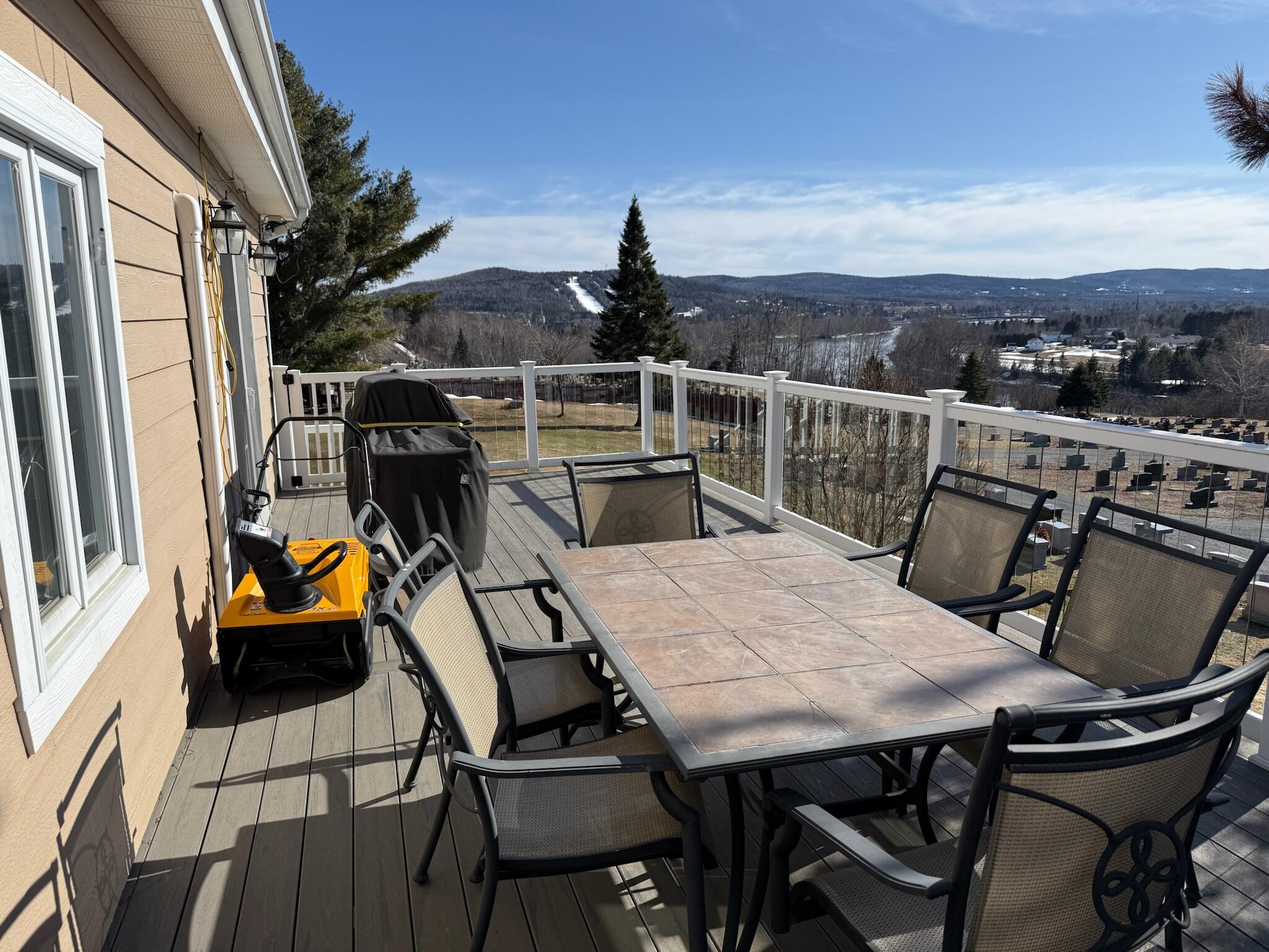 182 E Main Street, Fort Kent, ME, 04743