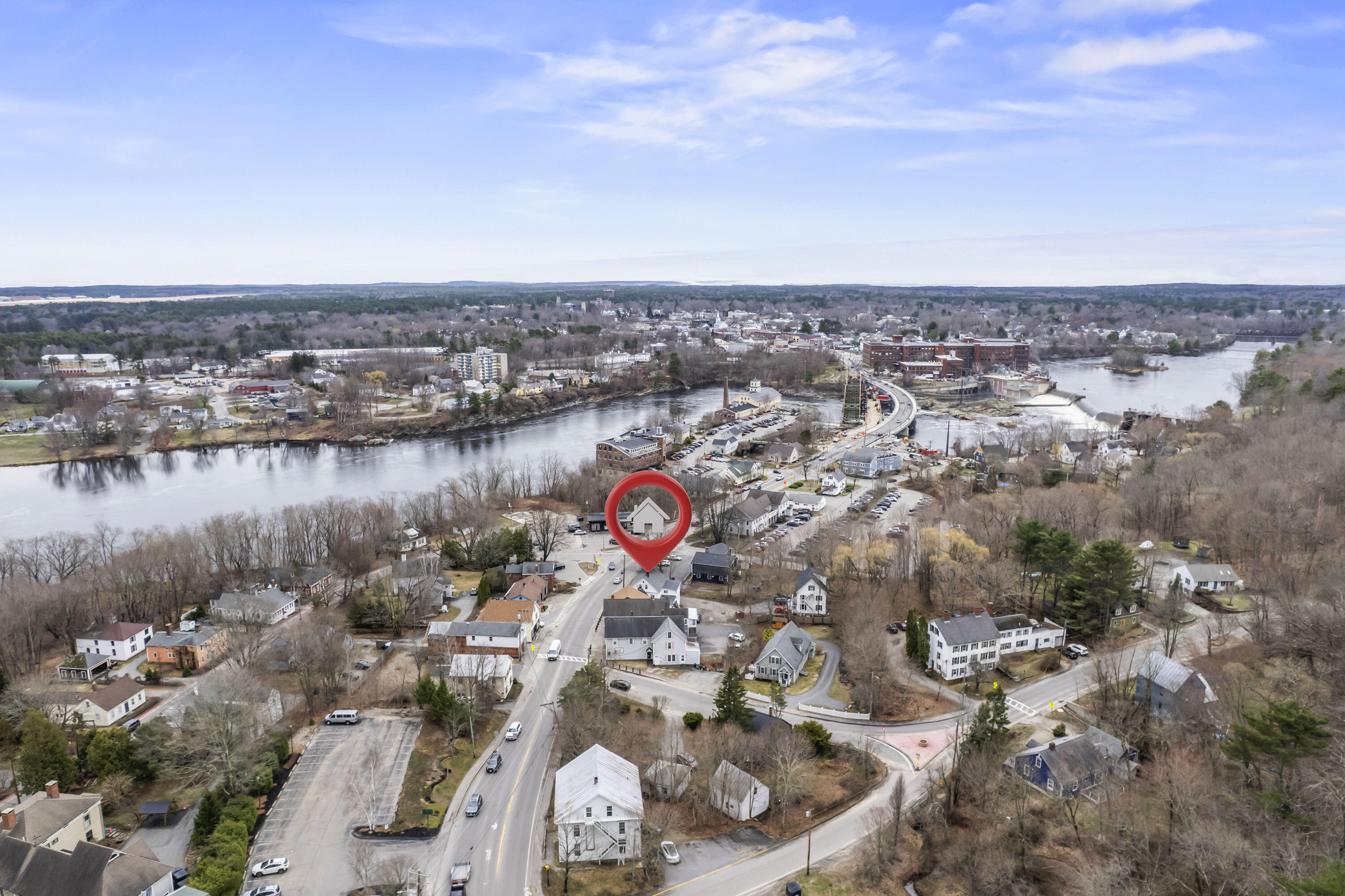 16 Main Street, Topsham, ME, 04086