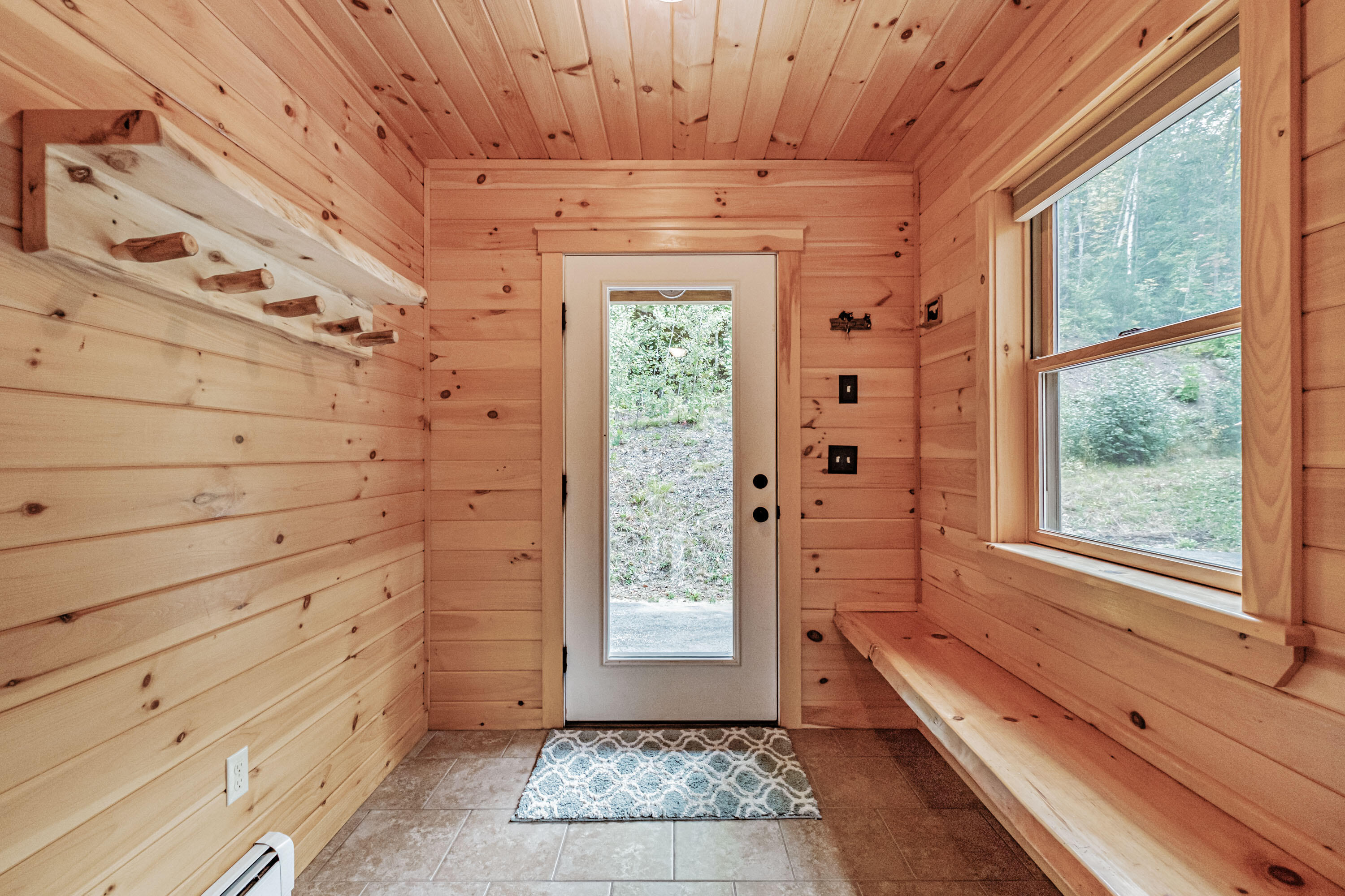 18 Thunder Ridge Road, Newry, ME, 04261