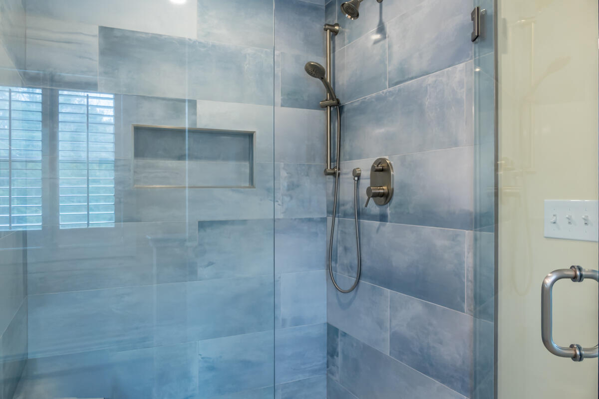 33 Eastfield Drive, Gray, ME, 04039