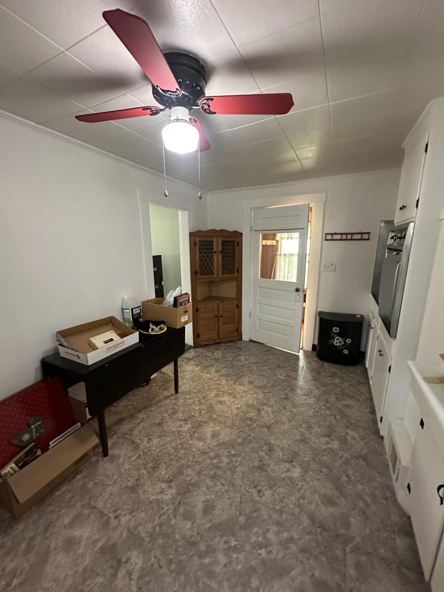 47 York Street, Millinocket, ME, 04462