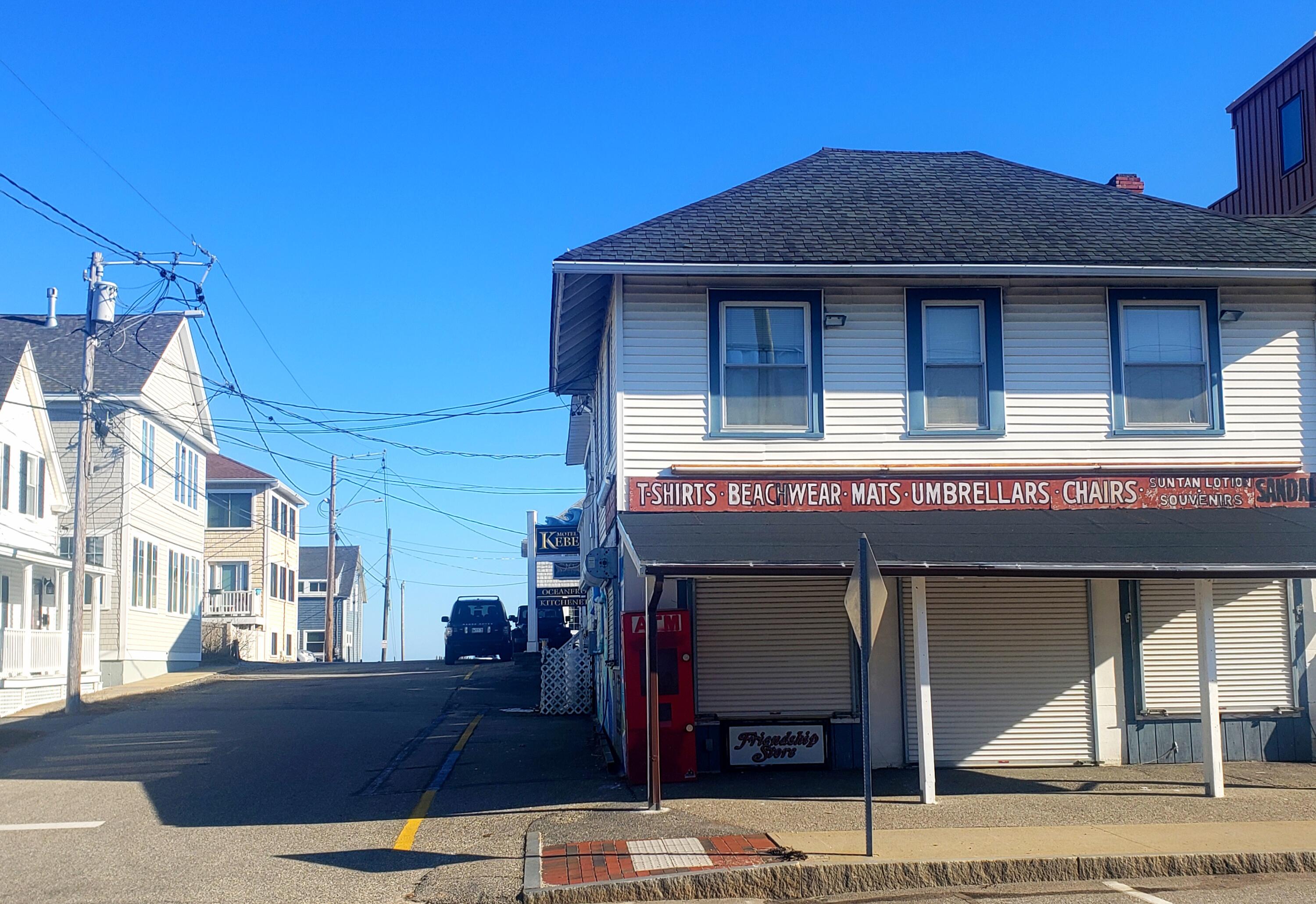 57 E Grand Avenue, Old Orchard Beach, ME, 04064