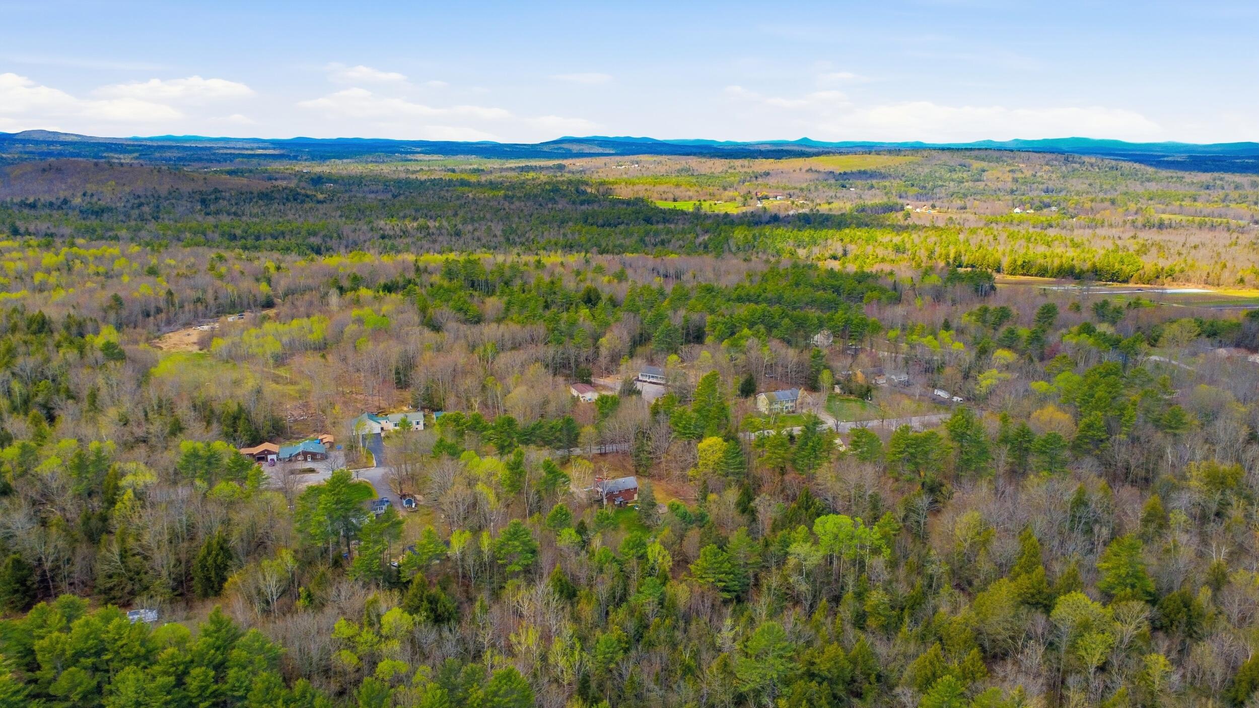 392 Elm Street, Mechanic Falls, ME, 04256
