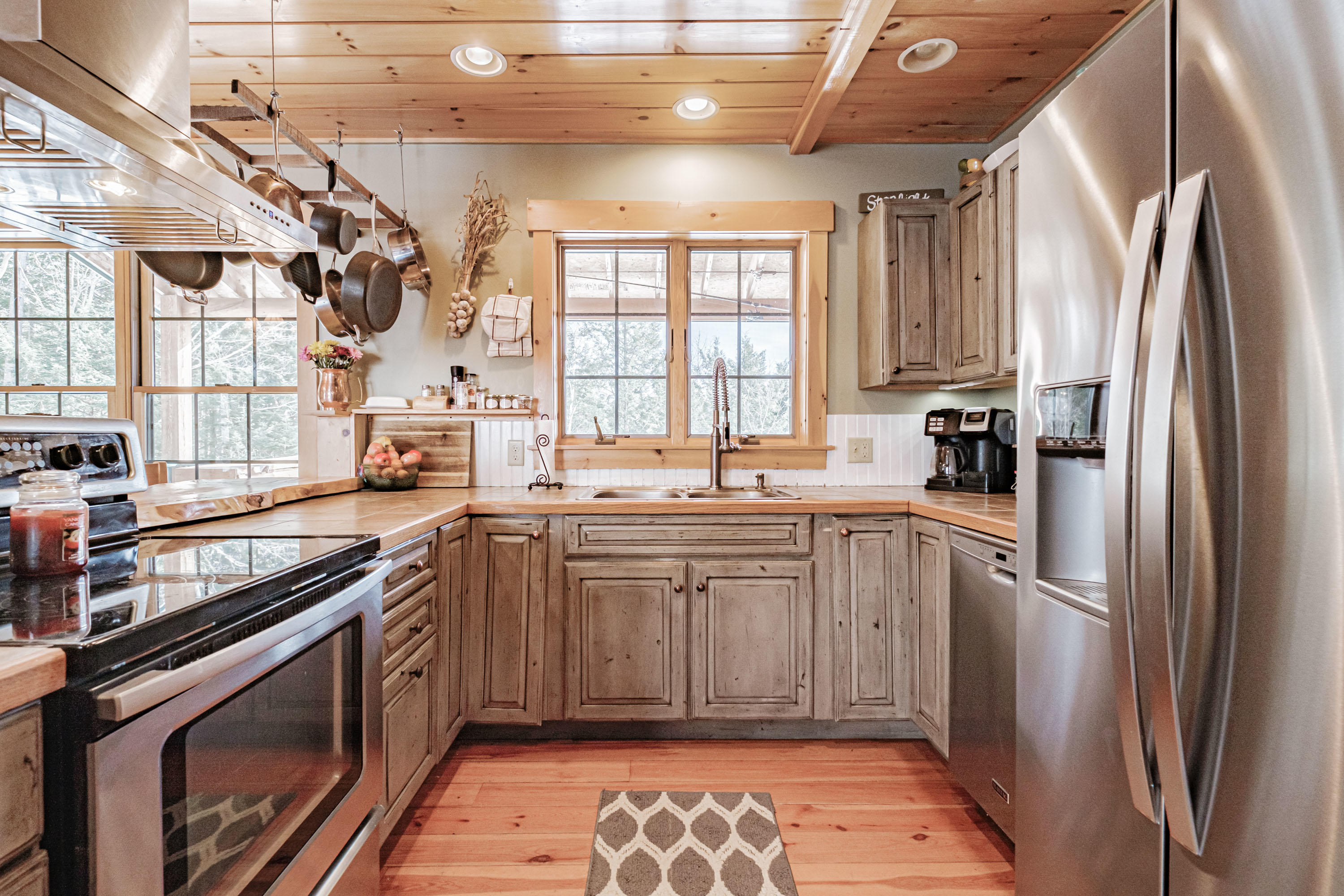 6 Gordon Avenue, Rumford, ME, 04276-4041