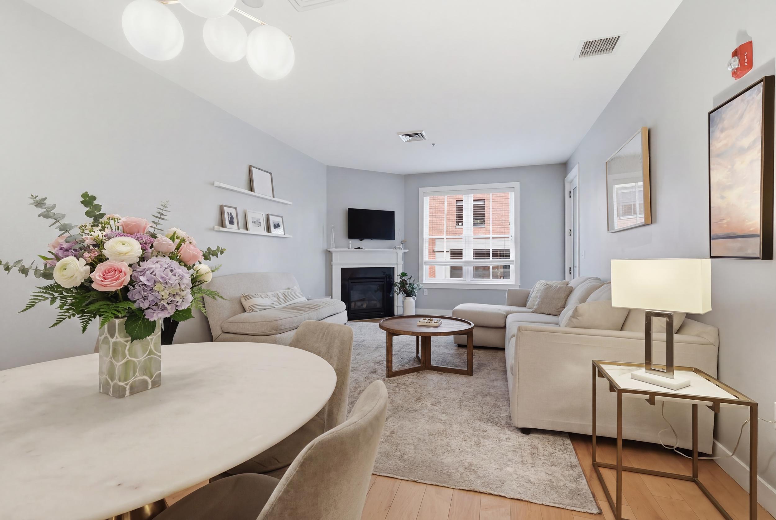 22 Hancock Street, #201, Portland, ME 04101 Open Concept Living Area