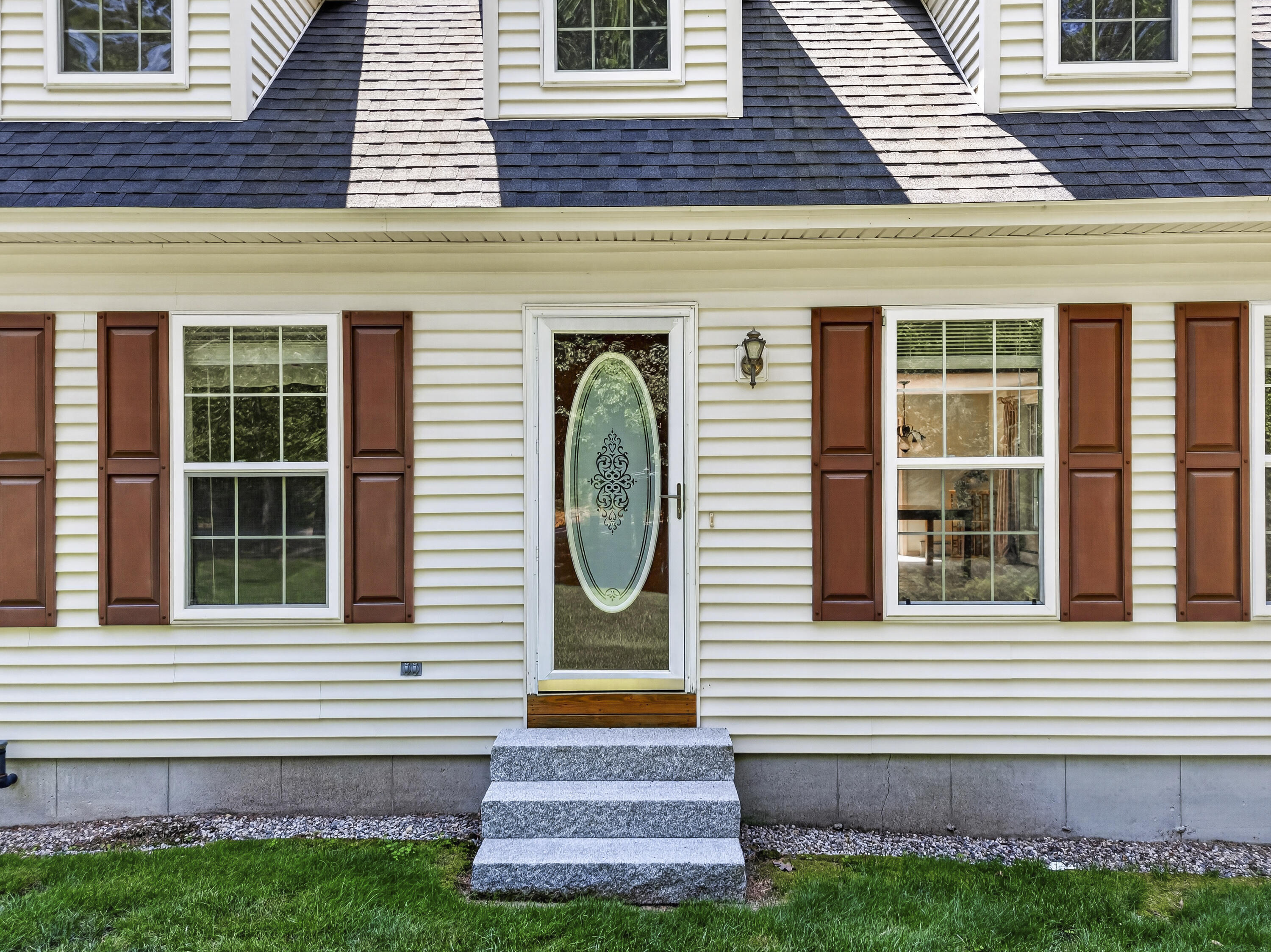 152 Sand Pond Rd, Sanford