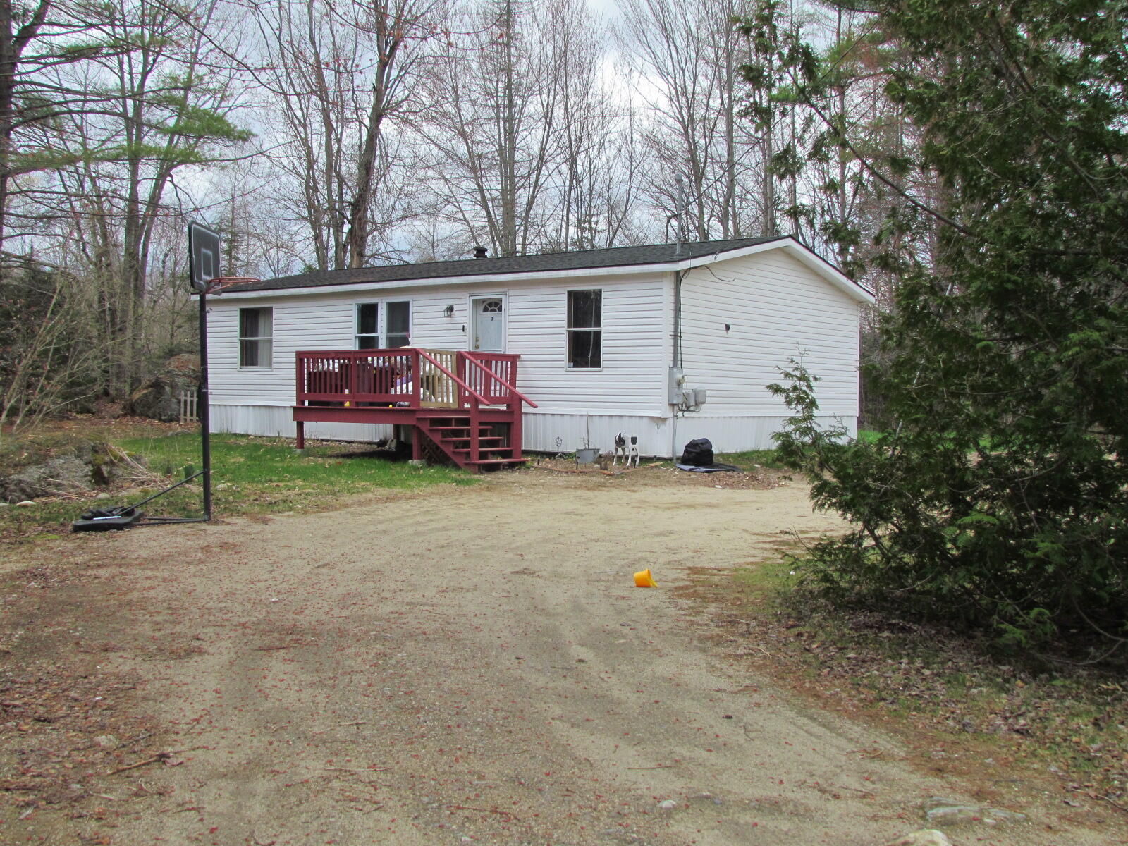 392 Elm Street, Mechanic Falls, ME, 04256