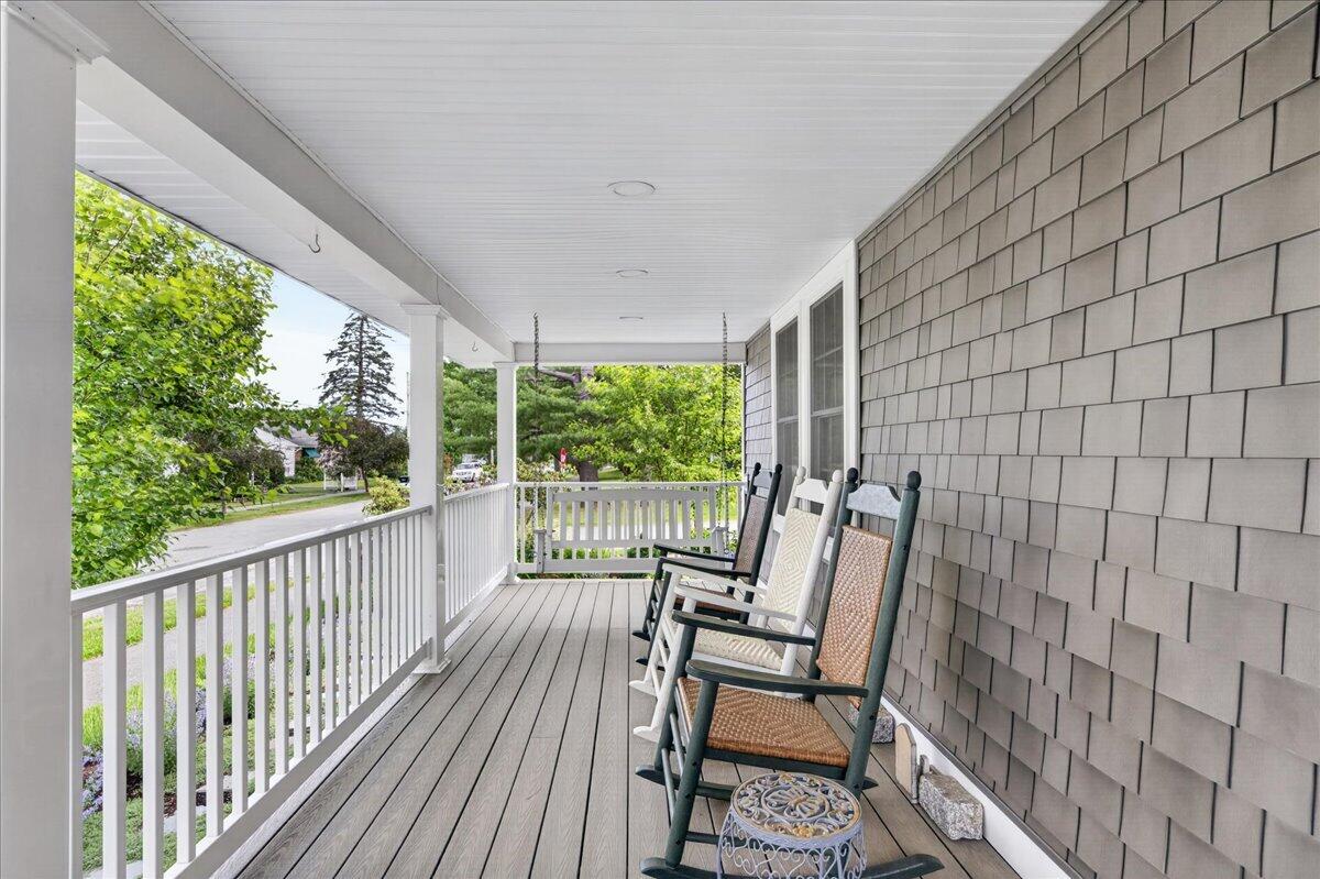 279 W Broadway, Bangor, ME 04401 04-297 W. Broadway-25