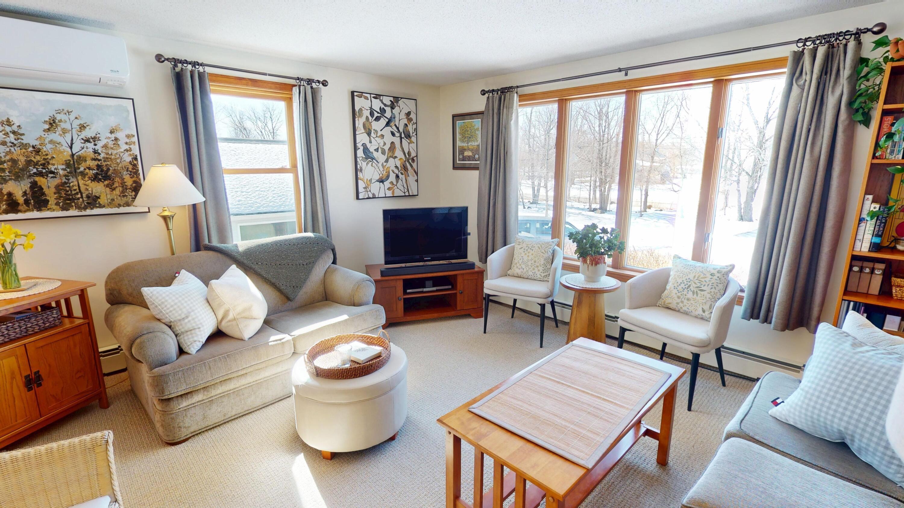 1013 Sunset Avenue, Glenburn, ME, 04401