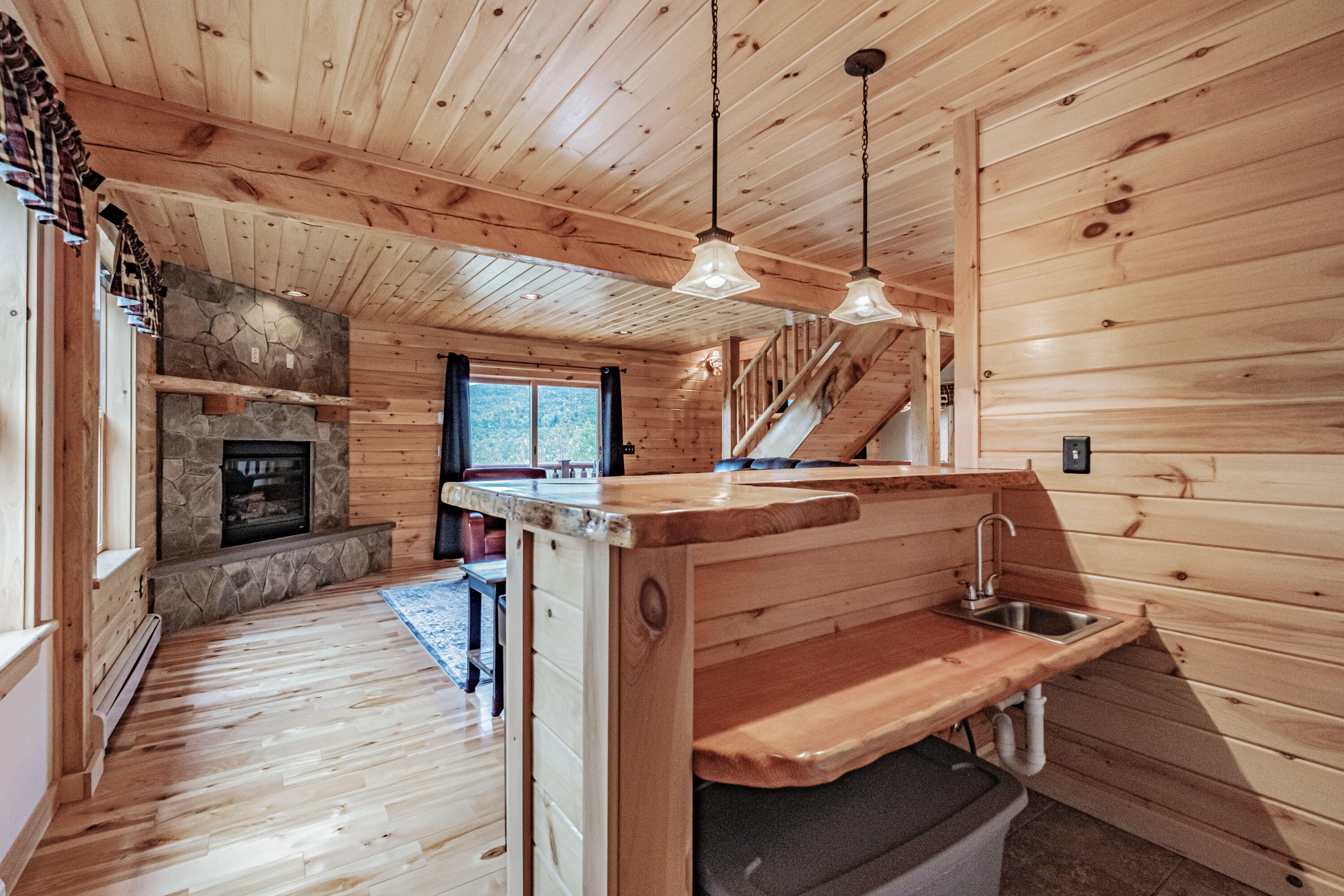 18 Thunder Ridge Road, Newry, ME, 04261