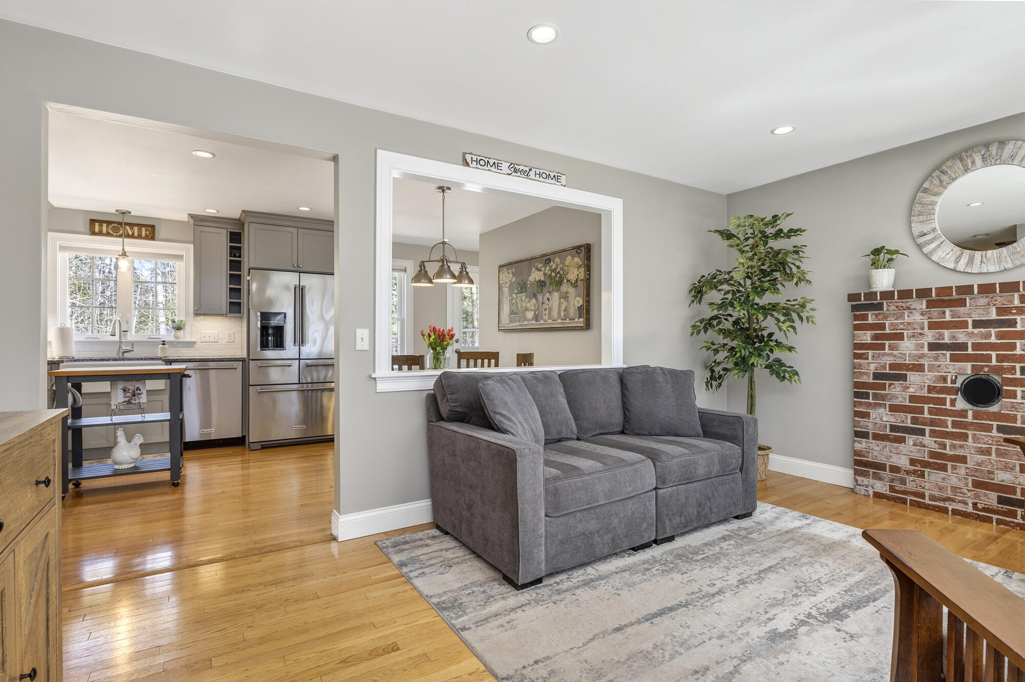 10 Standish Neck Road, Gorham, ME, 04038