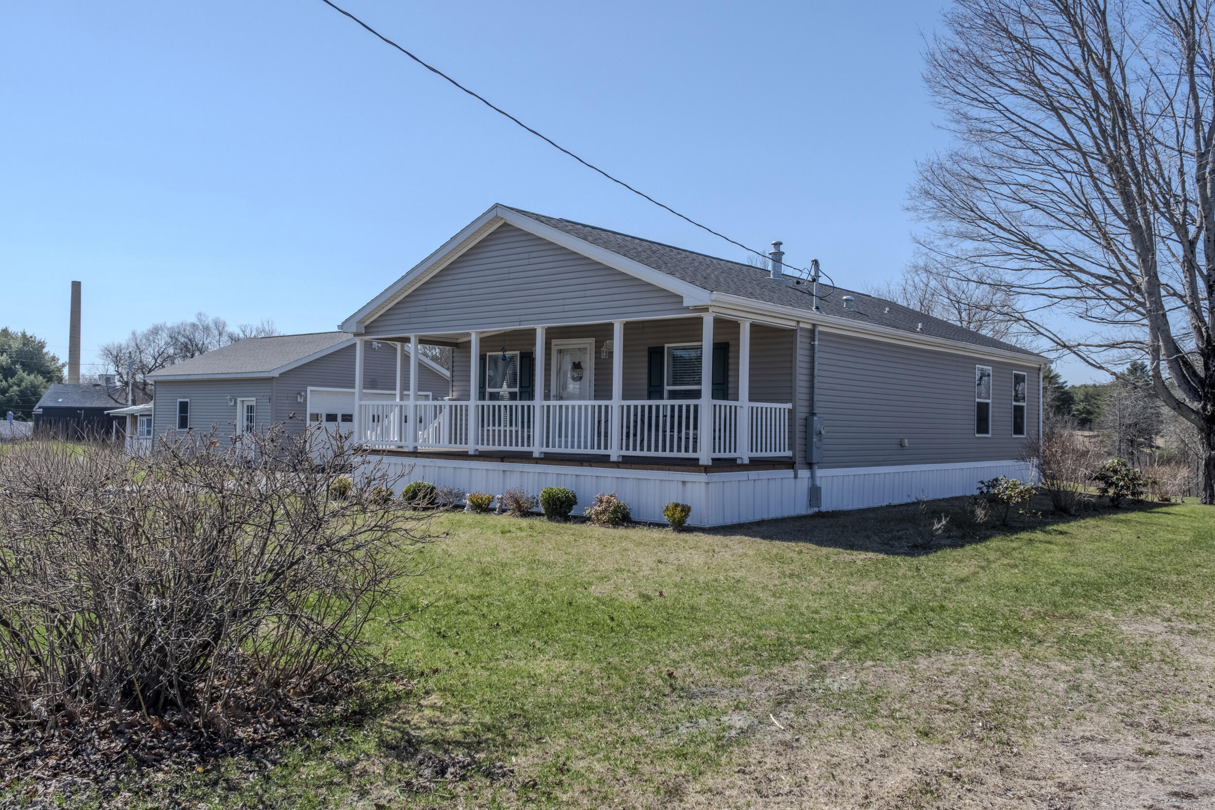 1032 Main Street, Vassalboro, ME, 04989