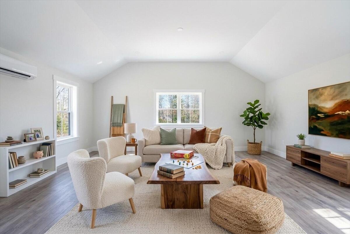 321 Pownal Road, Freeport, ME, 04032