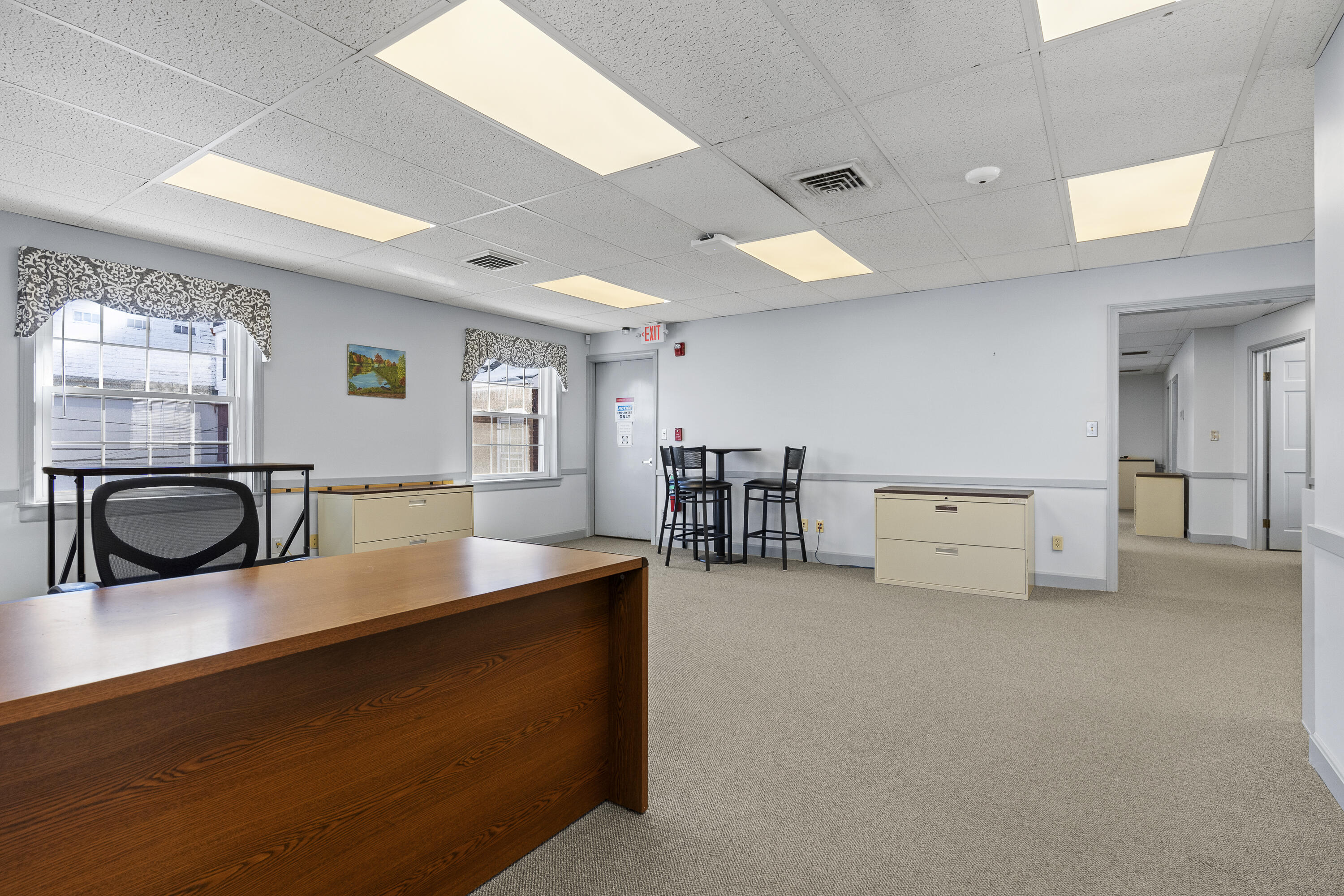 100 Main Street, Damariscotta, ME, 04543