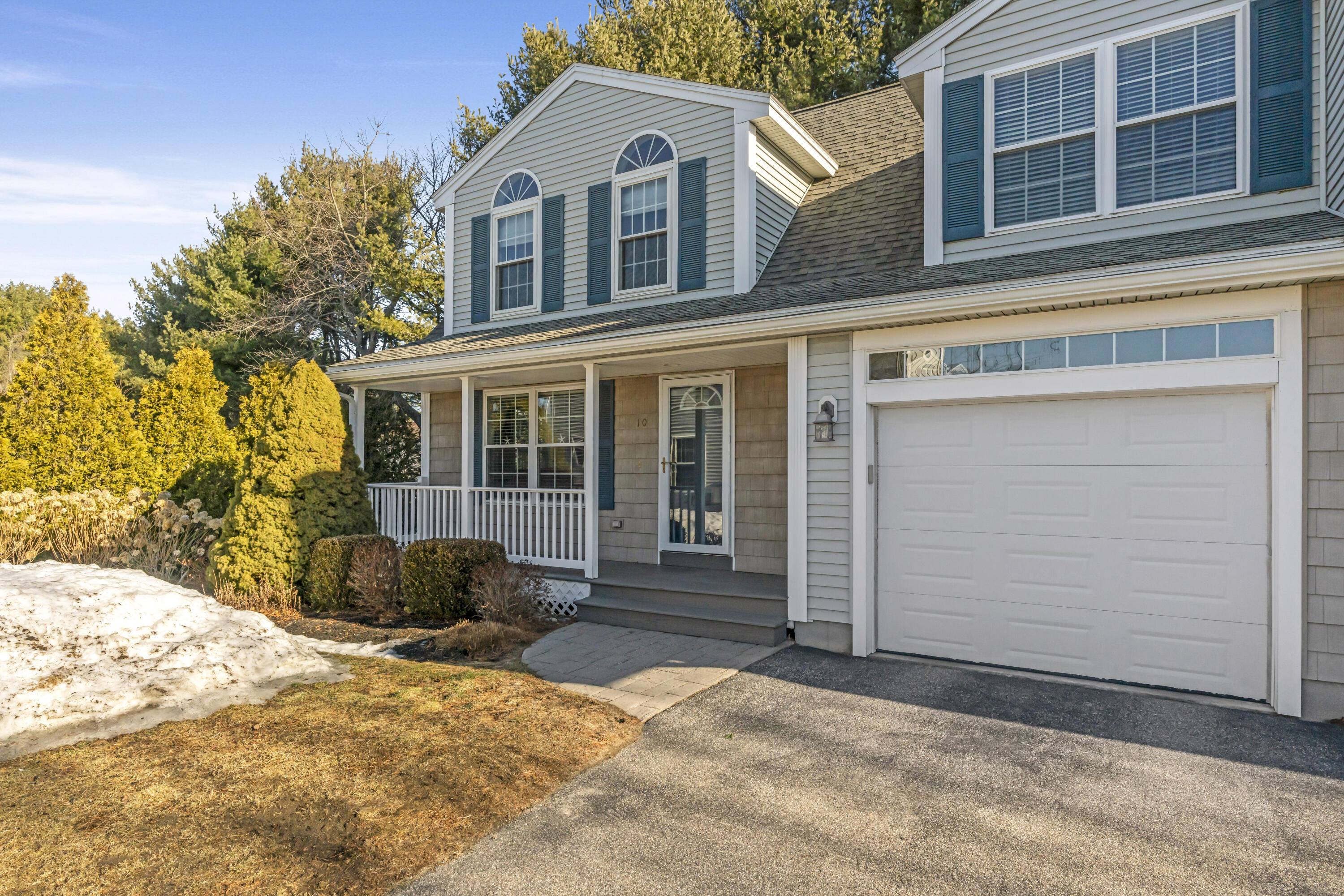 22 Tasker Street UNIT 10, Saco, ME, 04072