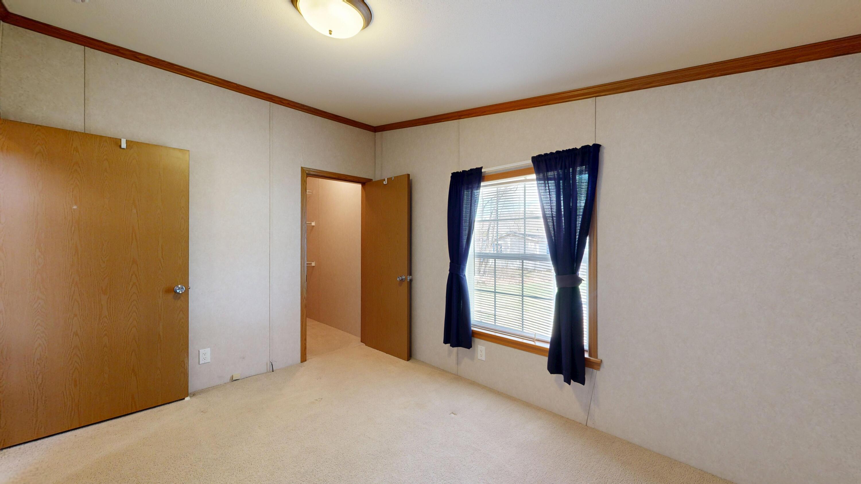 13 Evergreen Road, Lewiston, ME, 04240