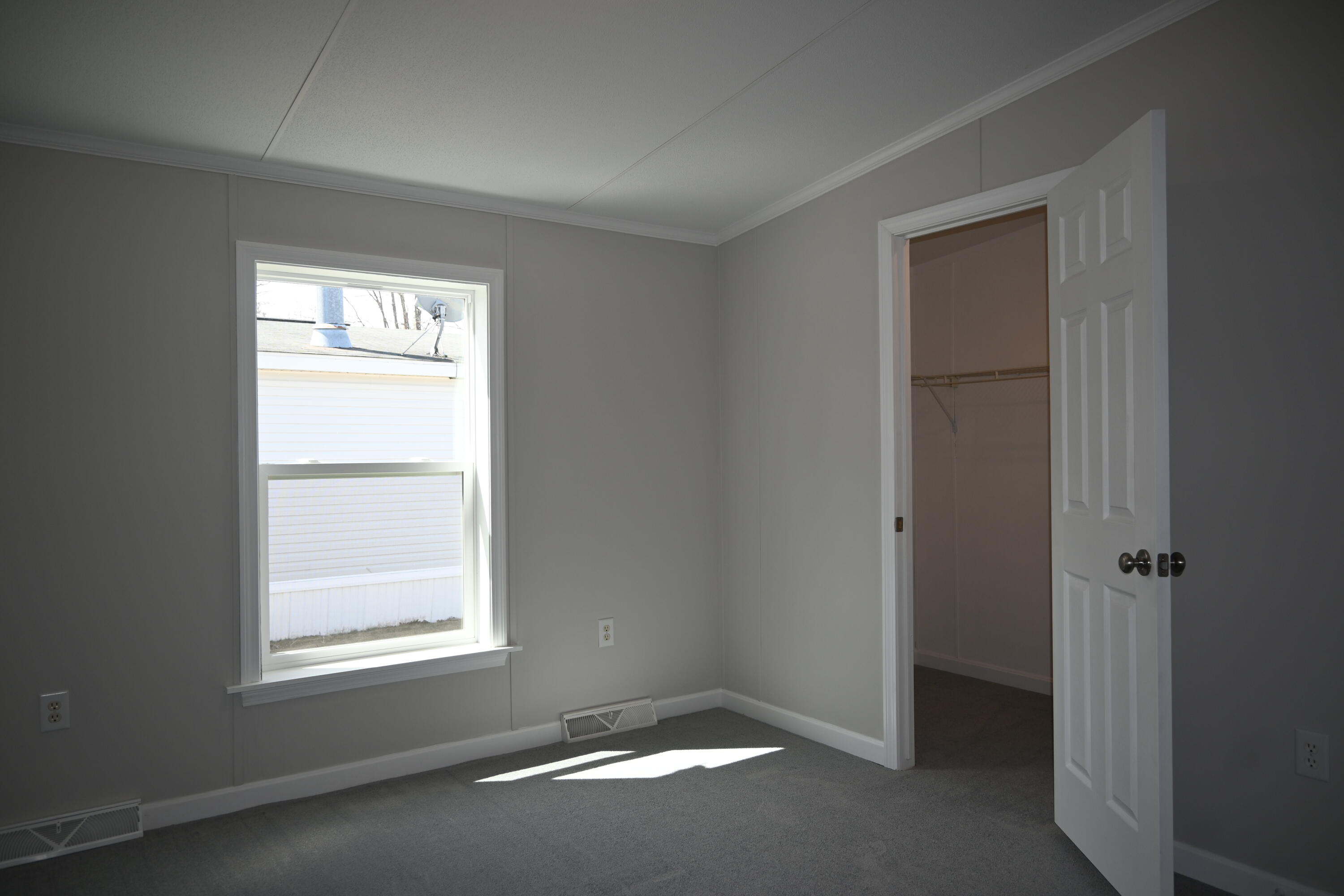 13 Young Avenue, Brunswick, ME, 04011