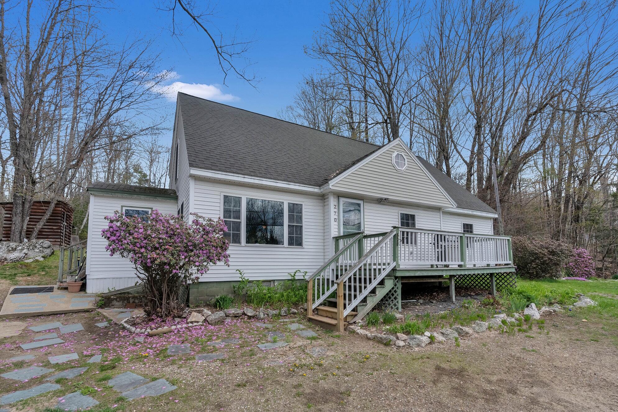 270 Hebron Road, Paris, ME 04281 Front