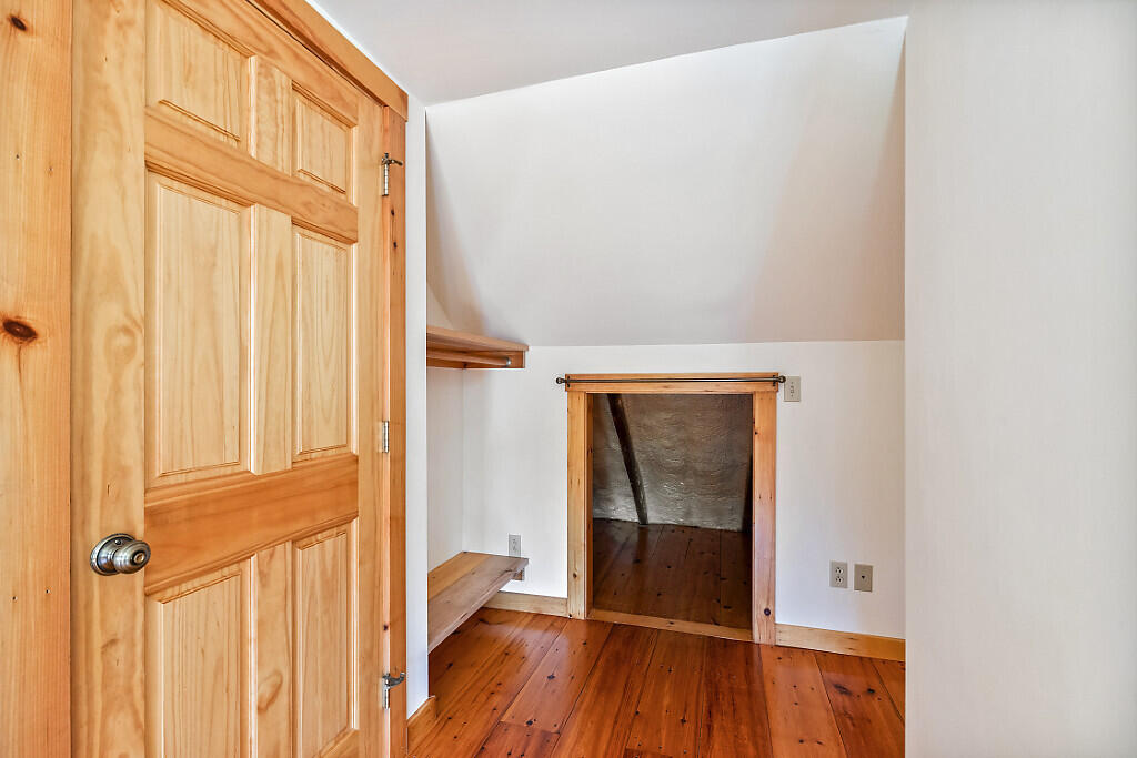 2nd Floor Storage