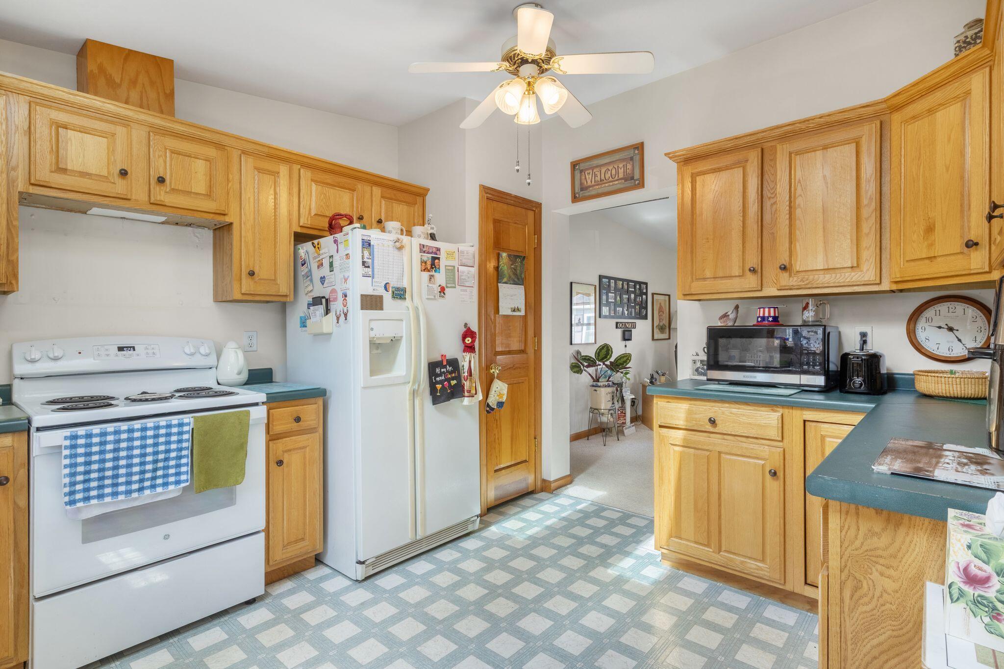 56_Brookside_Cir_049