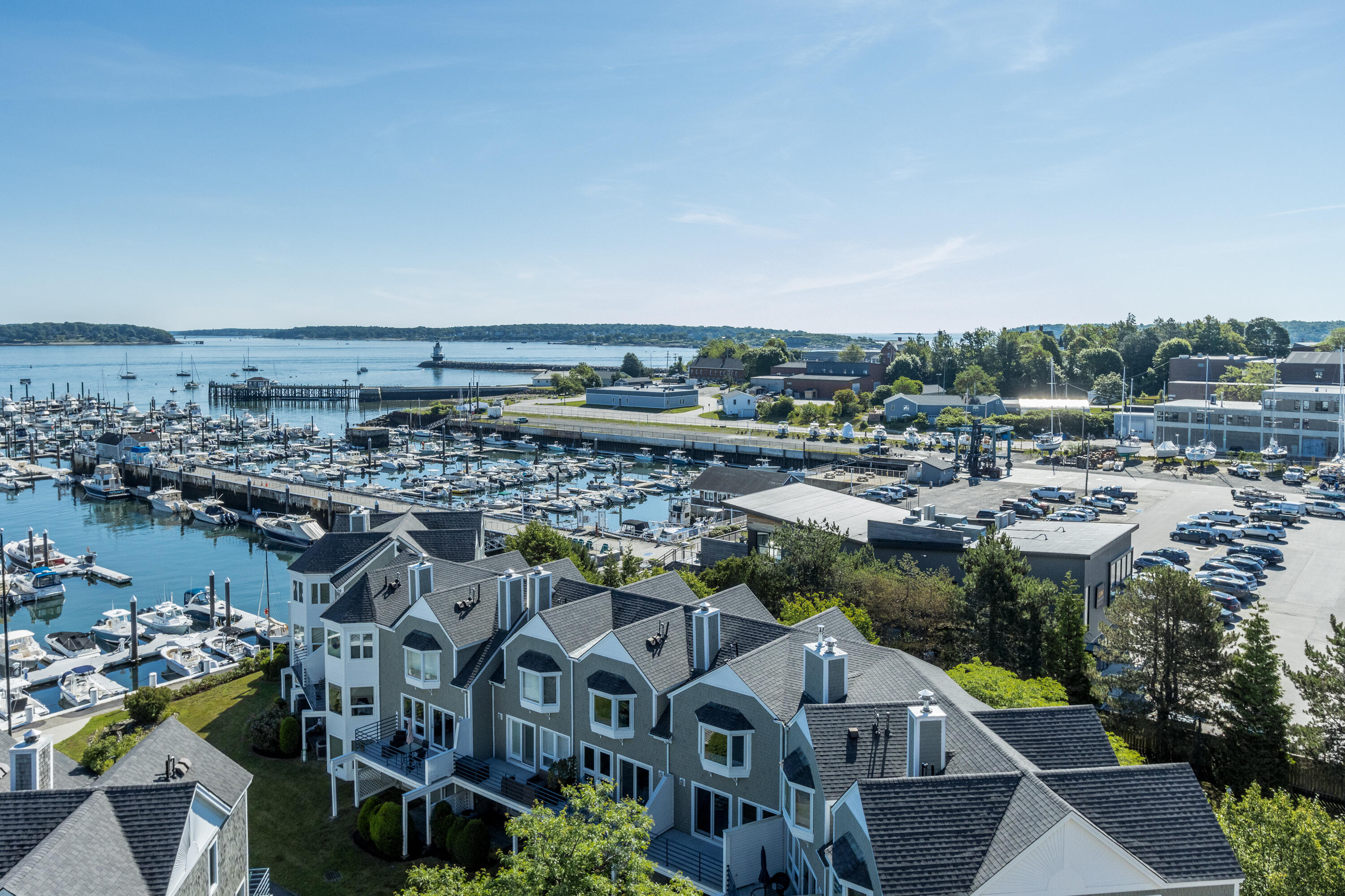 148 Breakwater Drive, #807, South Portland, ME 04106 20250630TR-71005