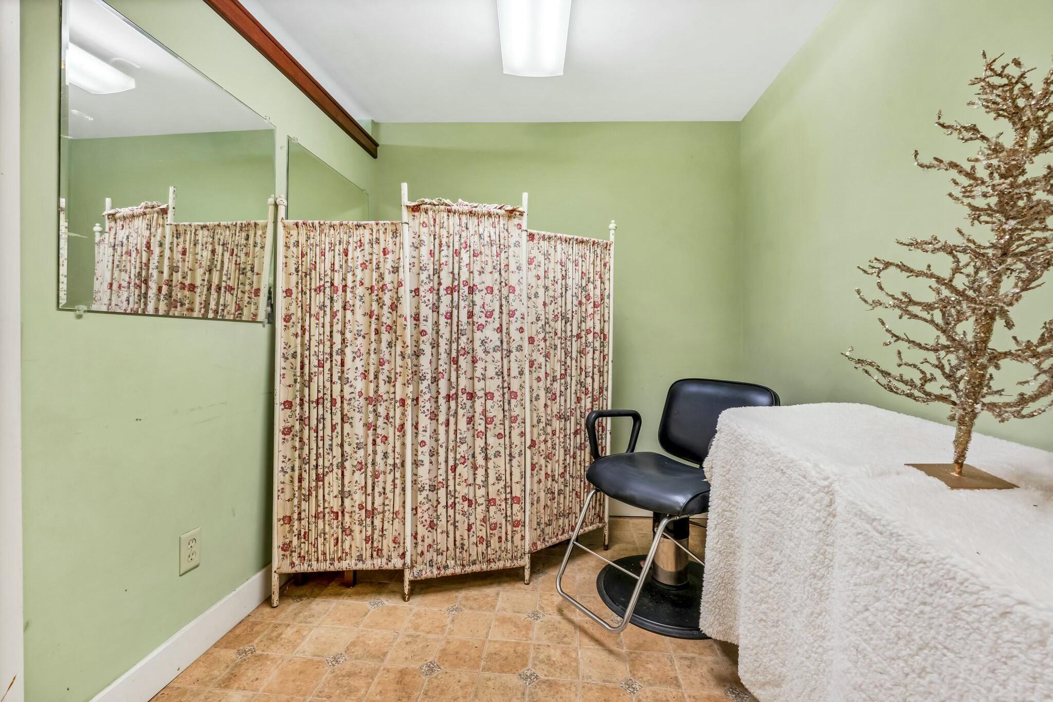 242 Park Street, Rockland, ME, 04841