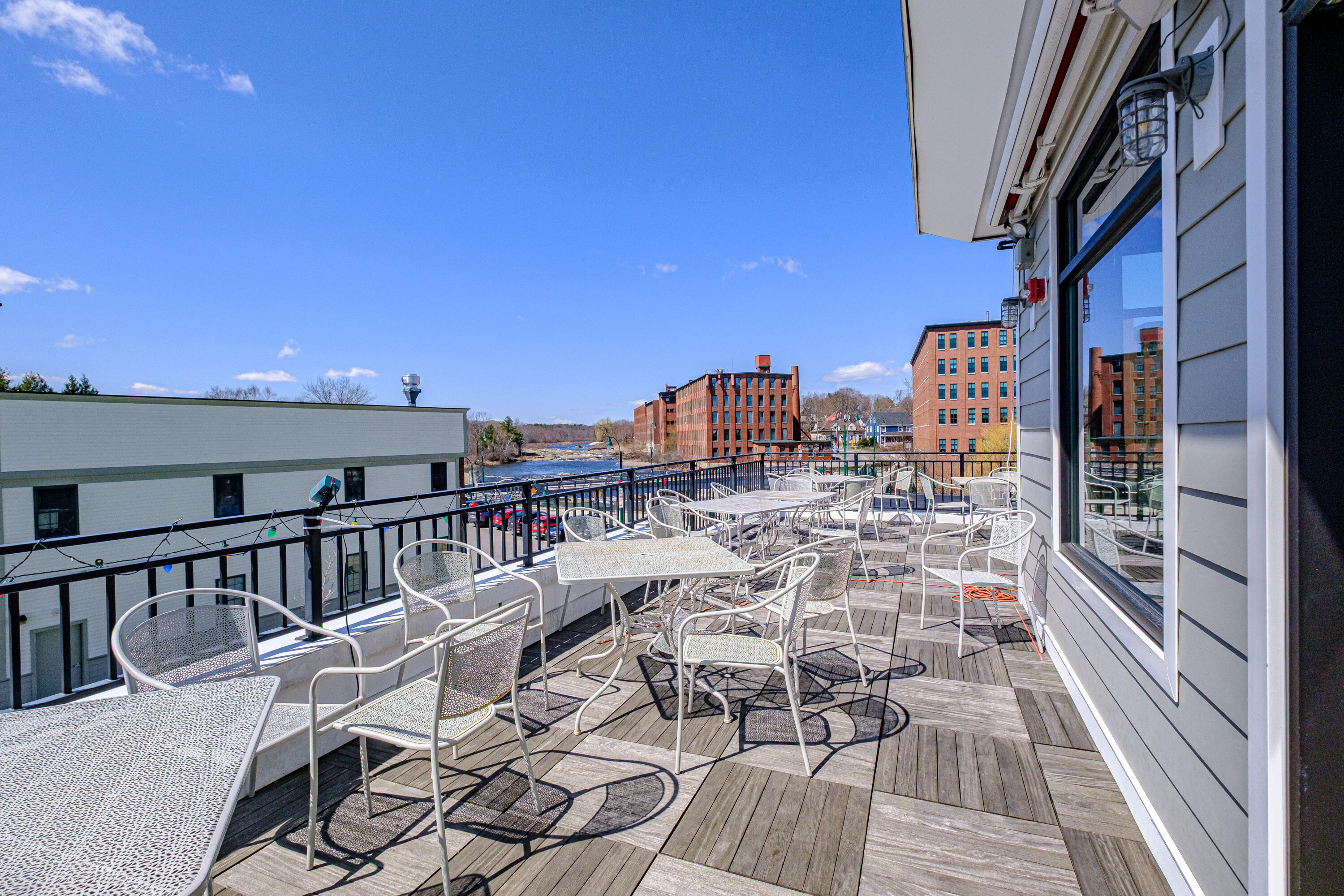 863 Main Street, Westbrook, ME, 04092