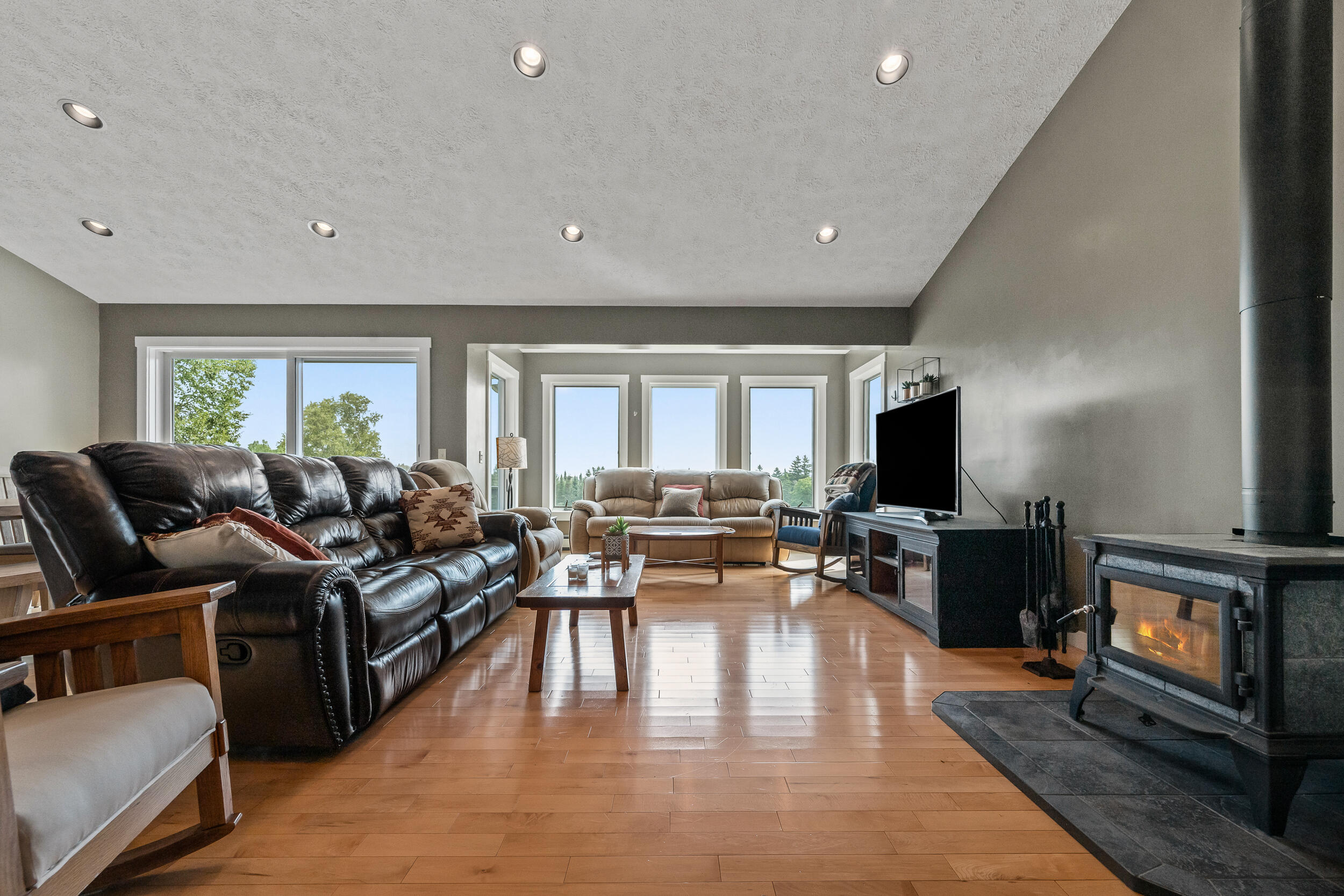 59 Skyland Drive, Dallas Plt, ME, 04970