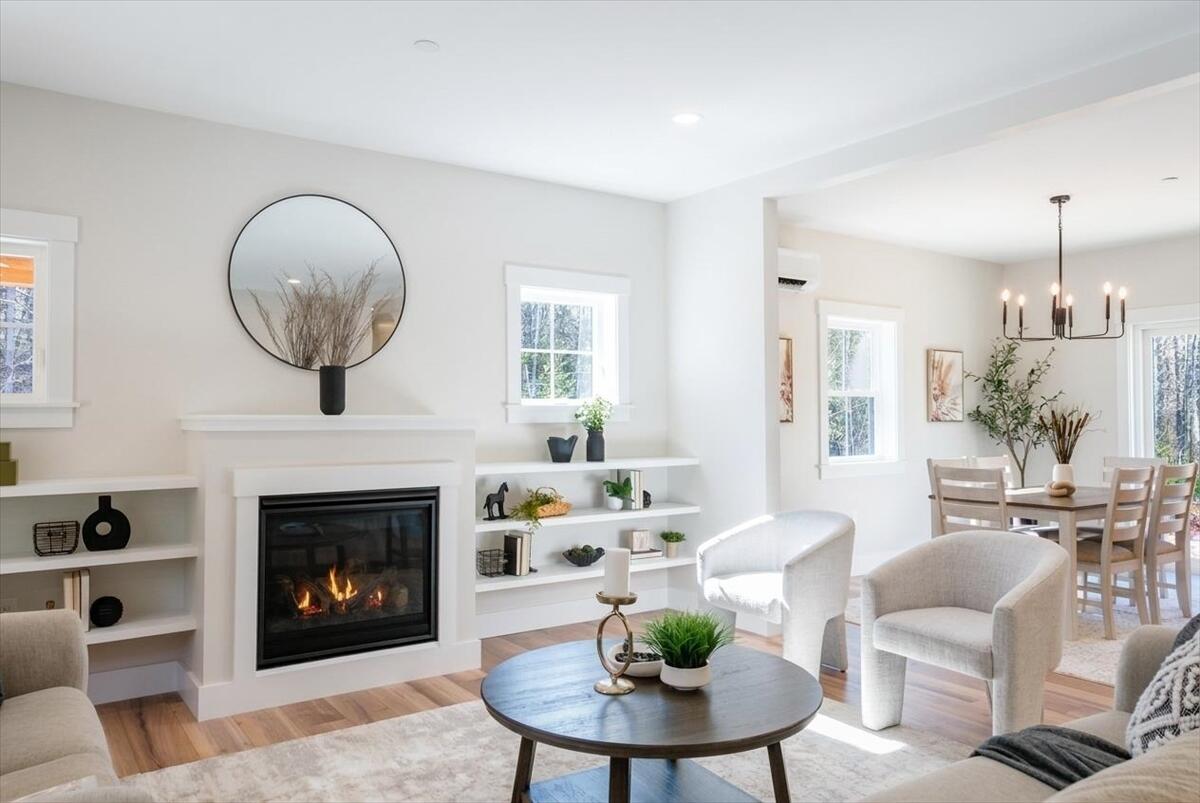 321 Pownal Road, Freeport, ME, 04032