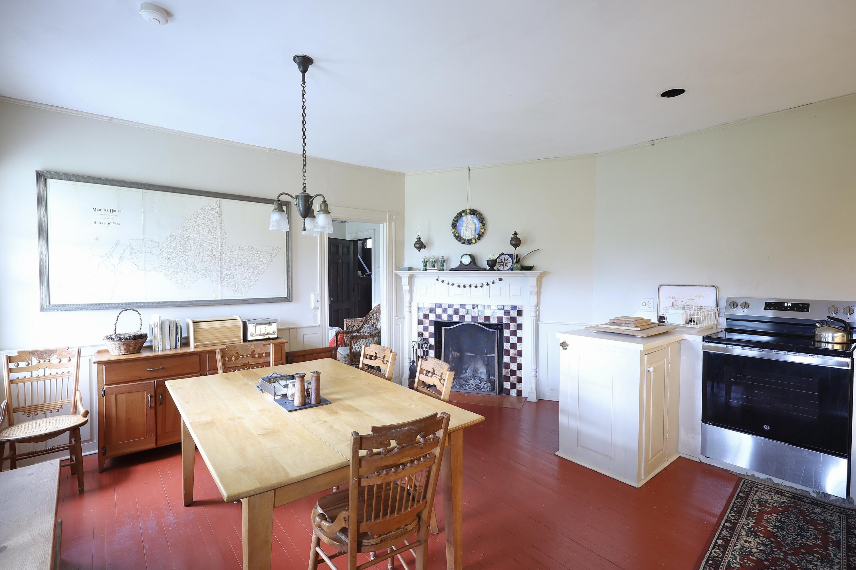 10 South Arm Road, Andover, ME, 04226