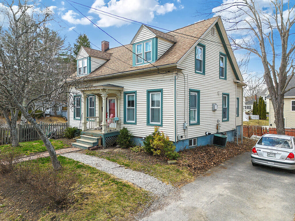 109 Shawmut Street, Lewiston, ME, 04240