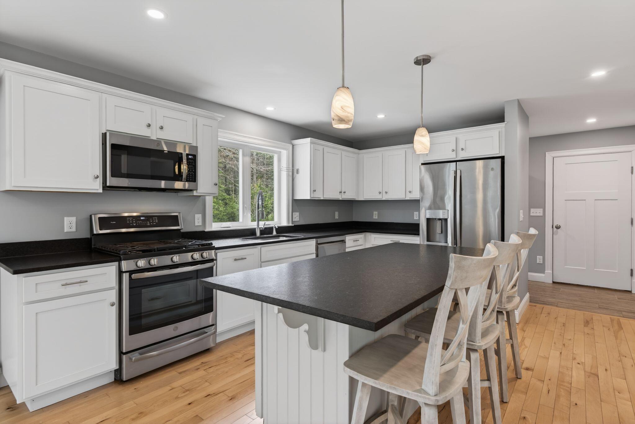 31 Jackson Boulevard, Freeport, ME, 04032