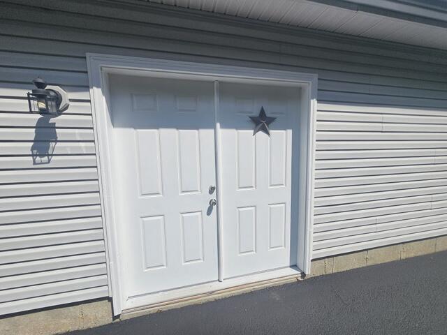 35.3 large entry garage door