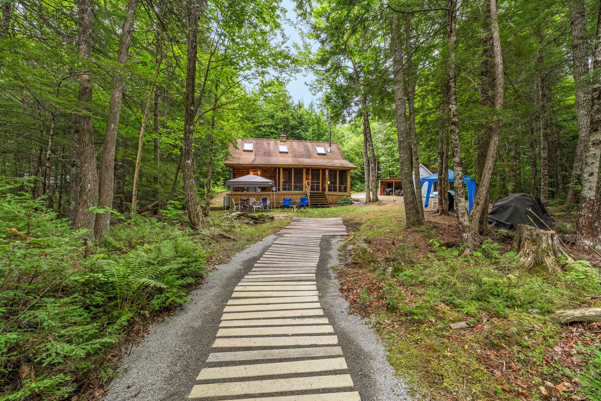39-web-or-mls-687-e-madasgascal-pond-rd