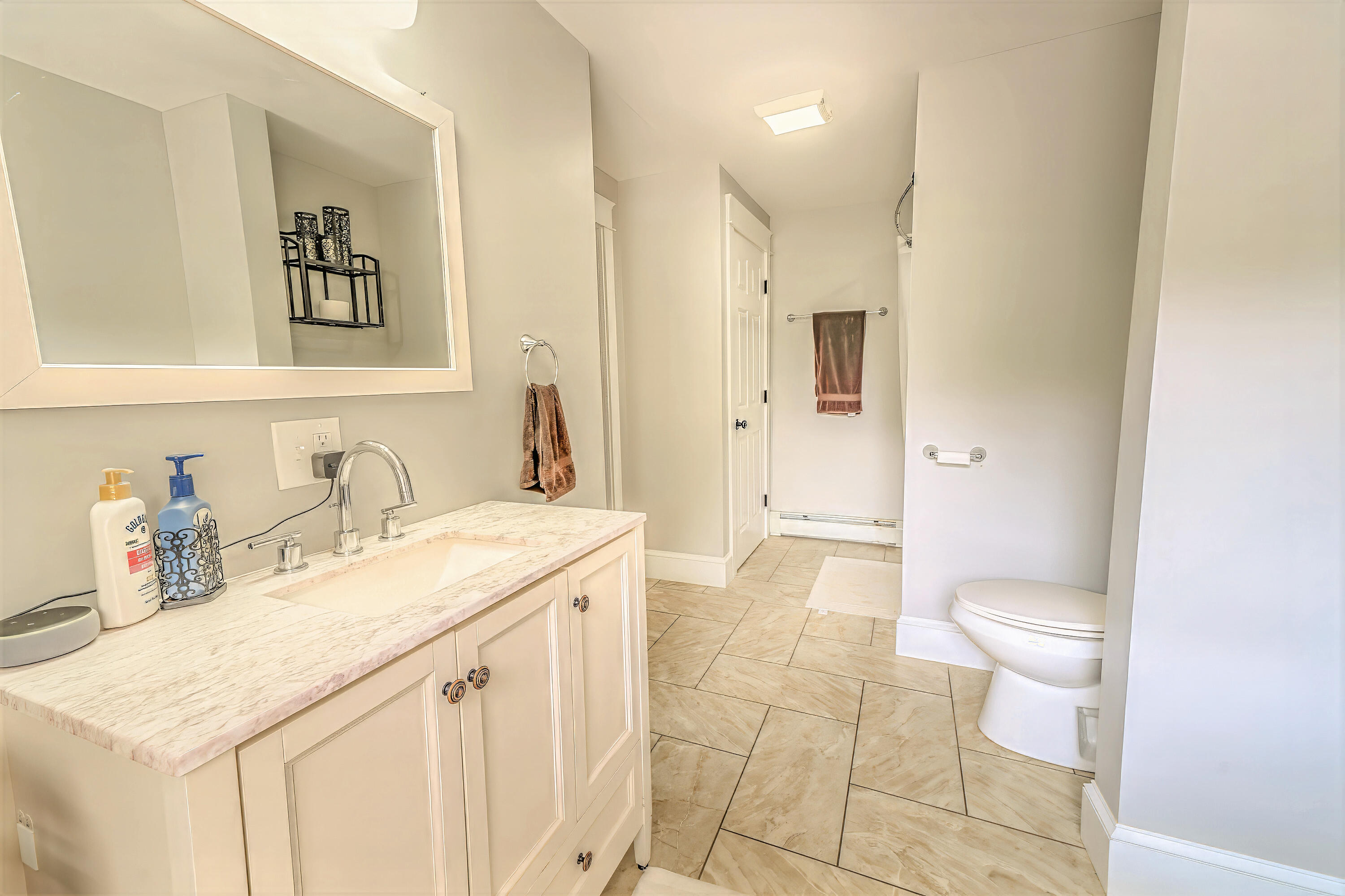 304 N Main Road N, Hampden, ME, 04444