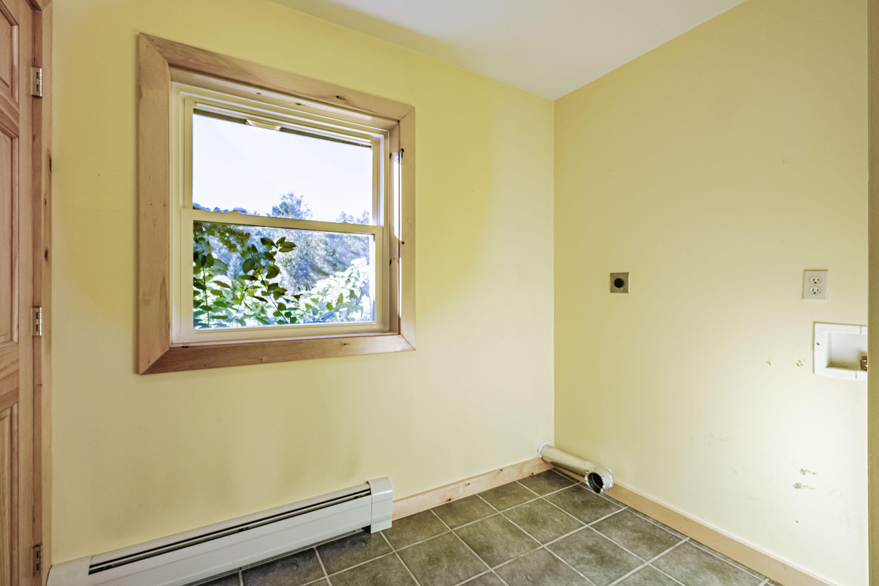5 Meadowlark Road, Woodstock, ME, 04219-6121