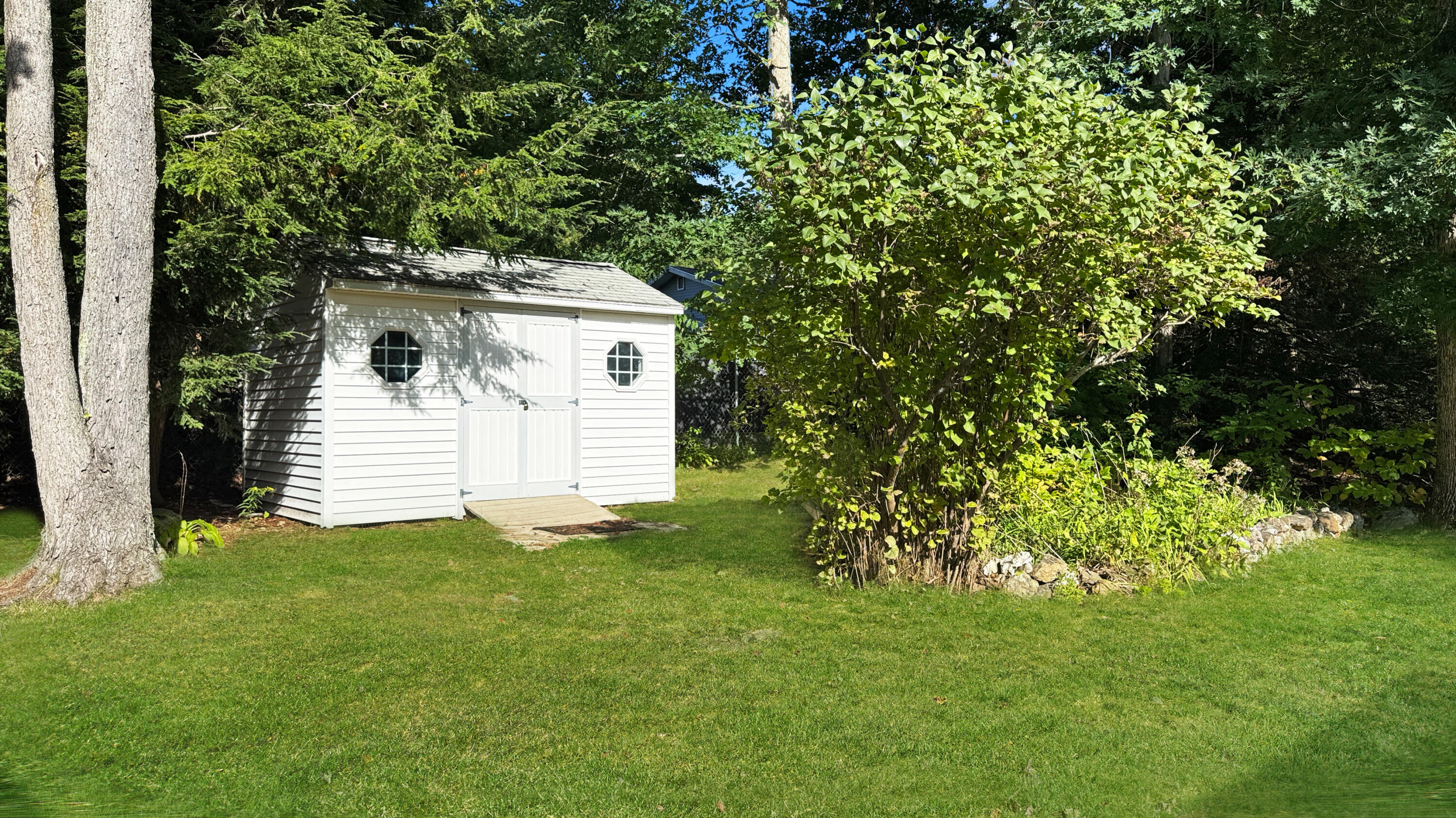 13 Guillemette Street, Sanford, ME 04073 93ee8fd3f6d007735b1a8aee72eeaf24fe0fe944
