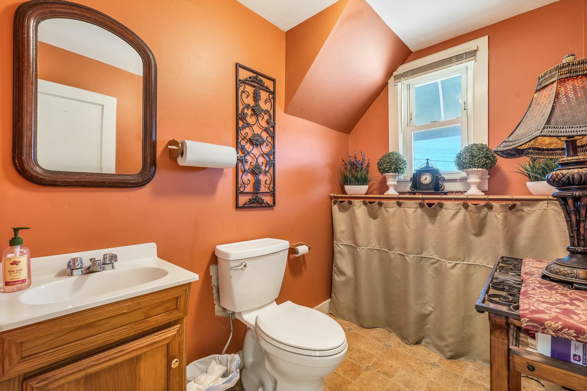 242 Park Street, Rockland, ME, 04841